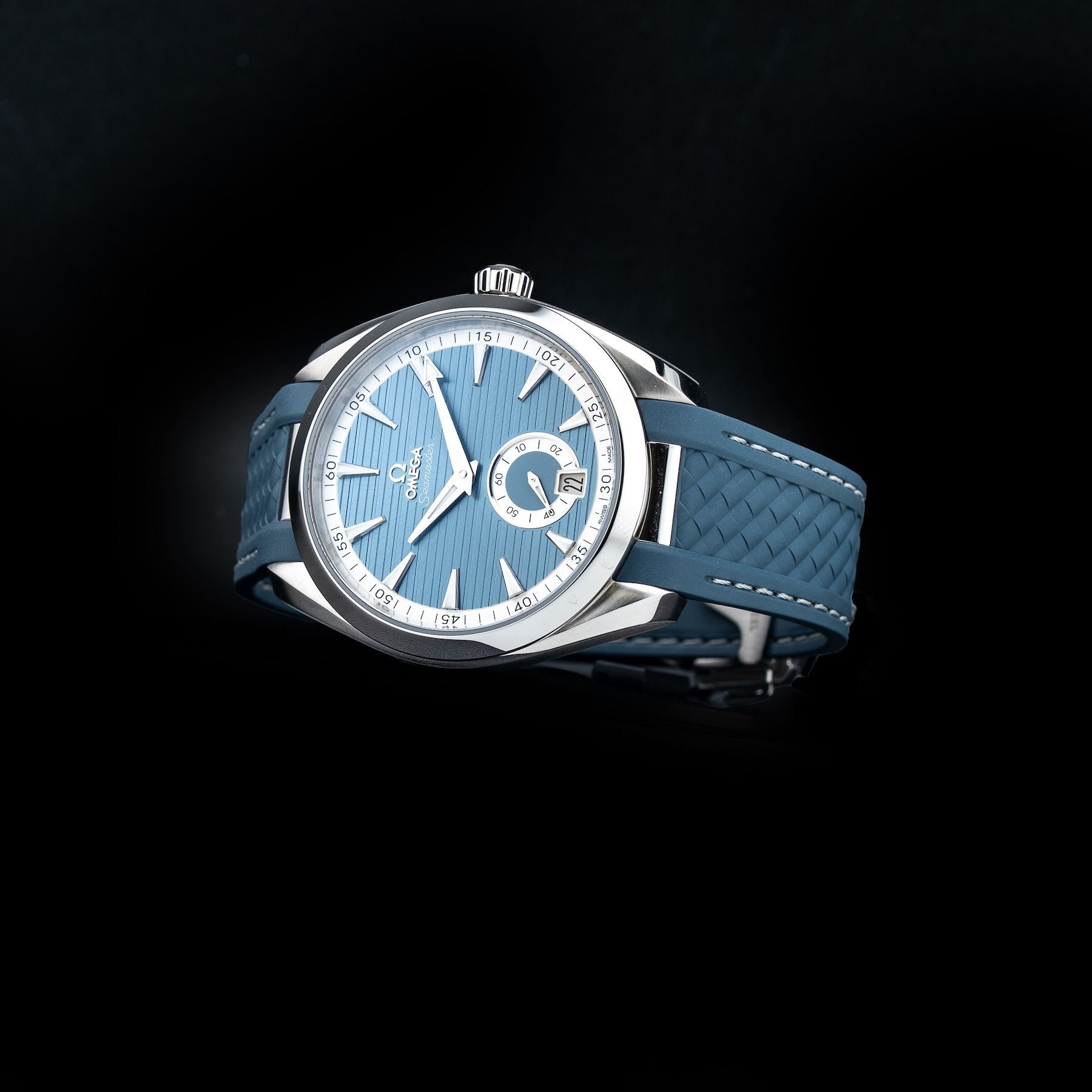 Omega 220.12.41.21.03.005 Aqua Terra 150M Small Seconds Blue Dial 41mm