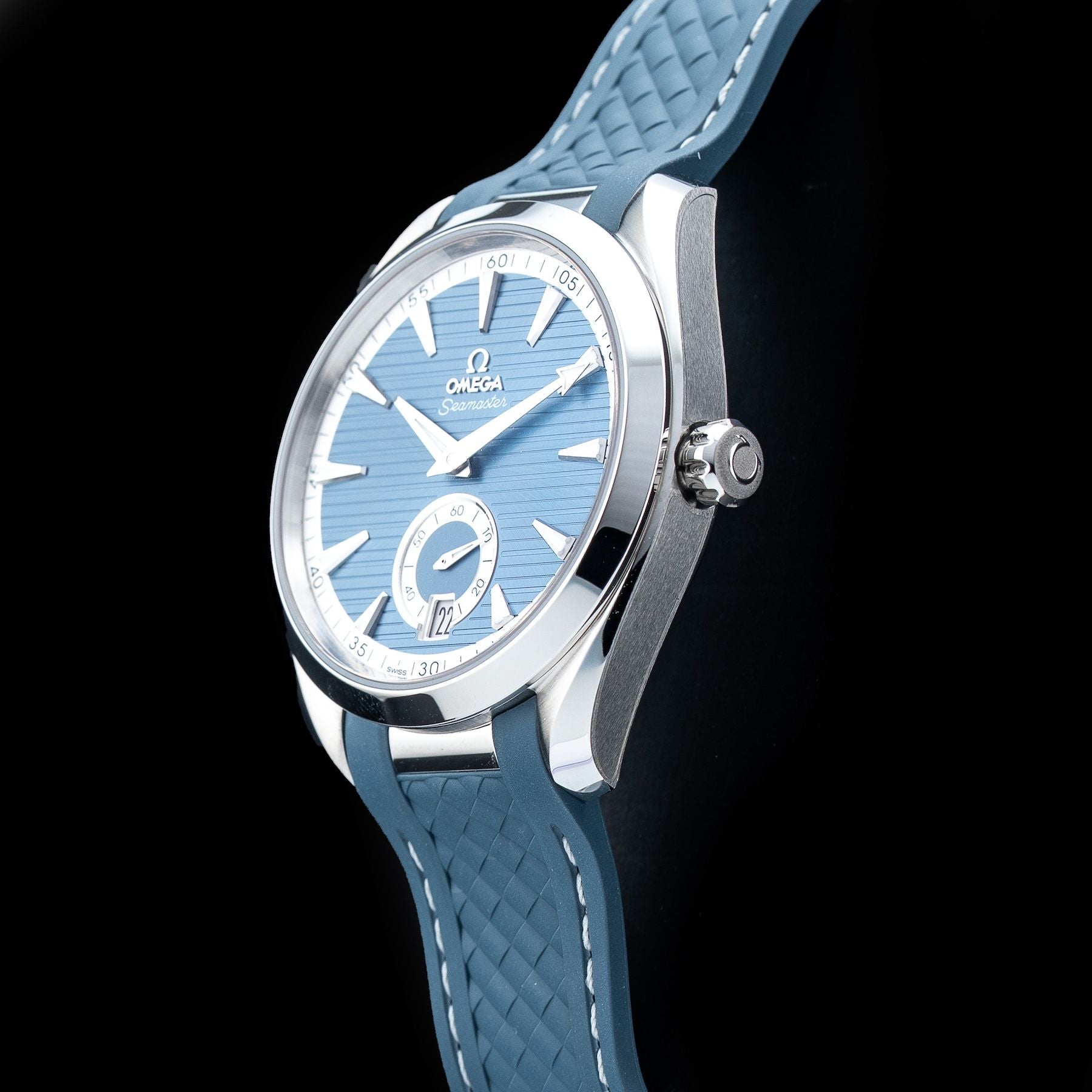 Omega 220.12.41.21.03.005 Aqua Terra 150M Small Seconds Blue Dial 41mm