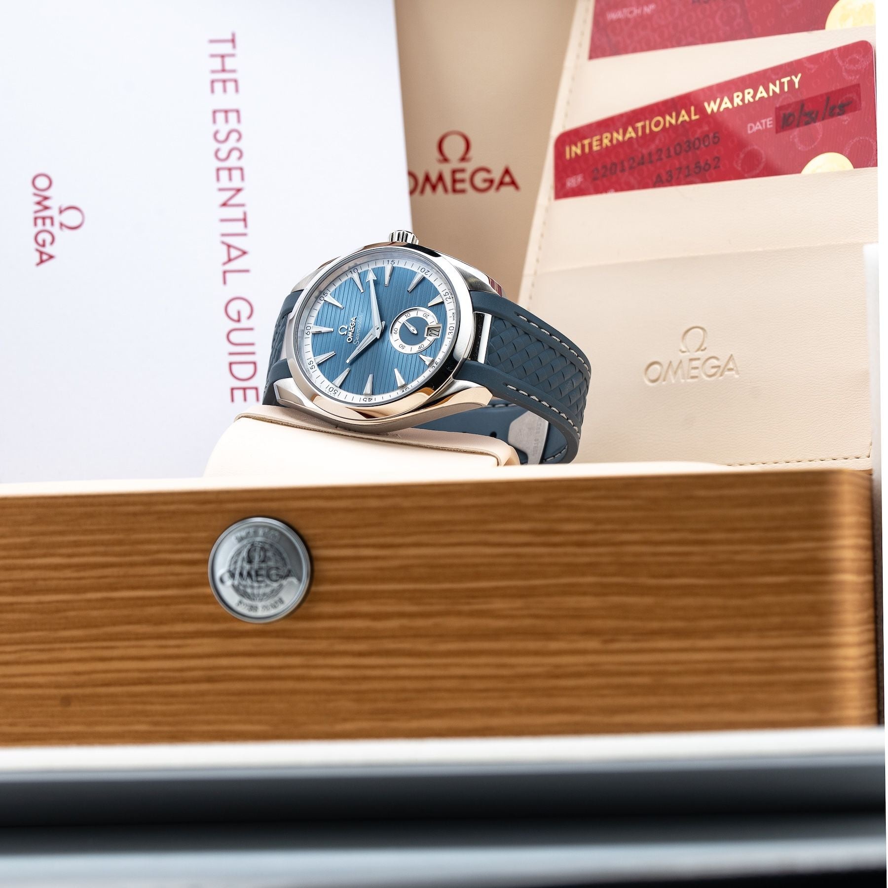Omega 220.12.41.21.03.005 Aqua Terra 150M Small Seconds Blue Dial 41mm