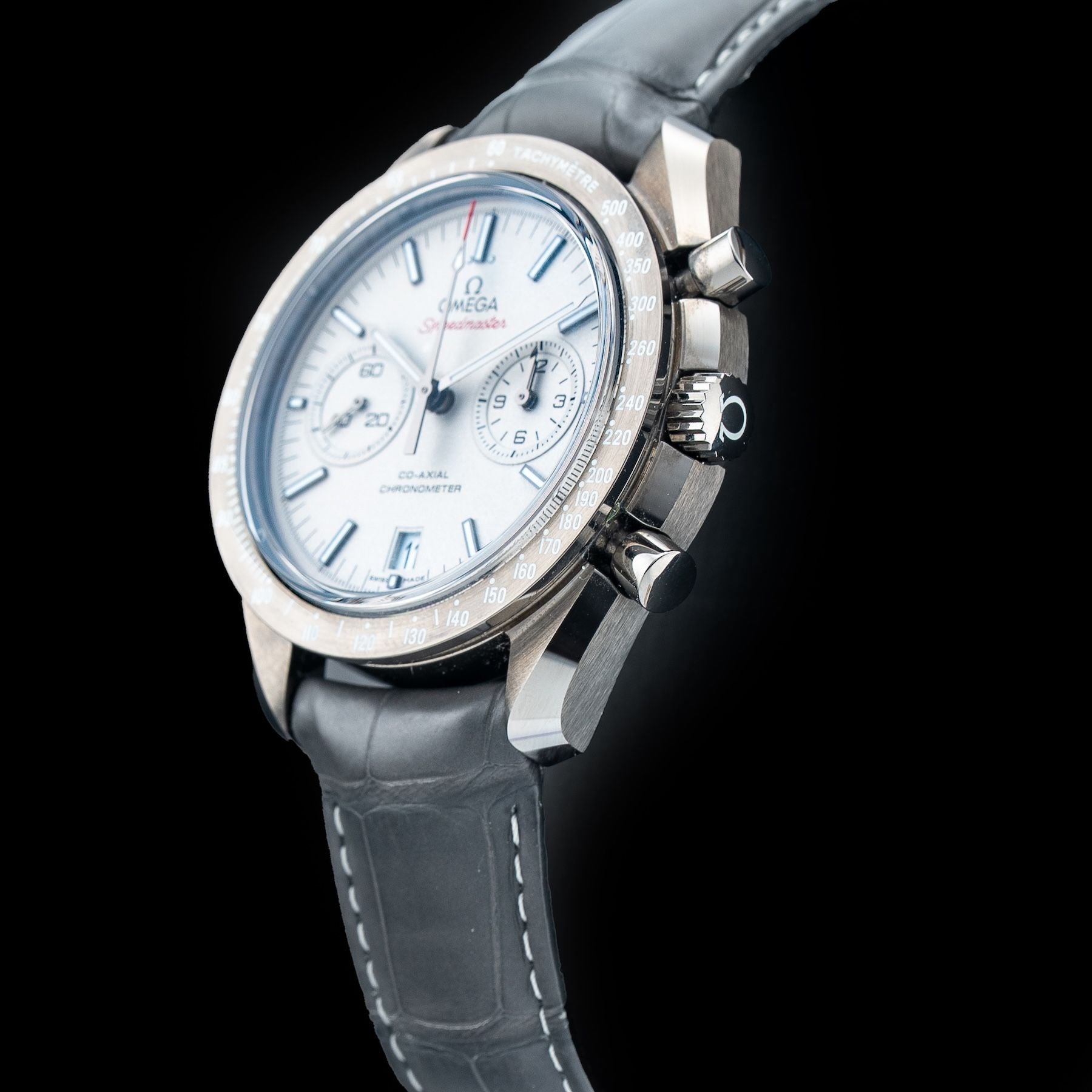 Omega 311.93.44.51.99.002 Grey Side of the Moon 44.25mm