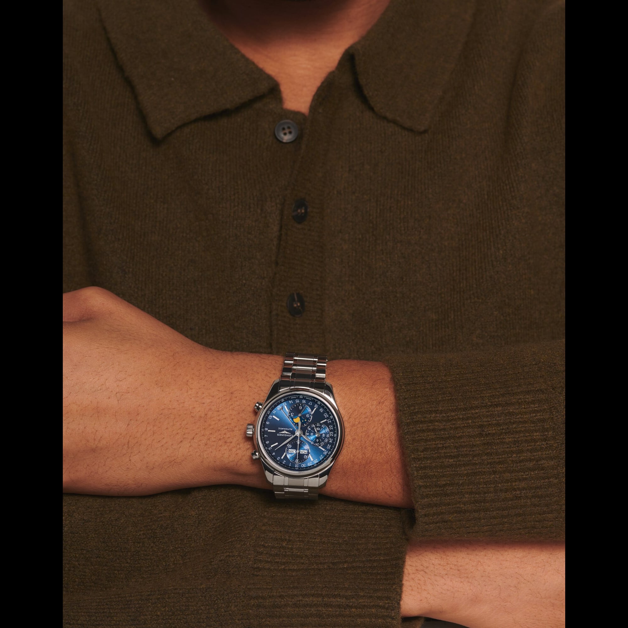 Longines L2.773.4.92.6 Master Collection 42mm Sunray Blue Dial