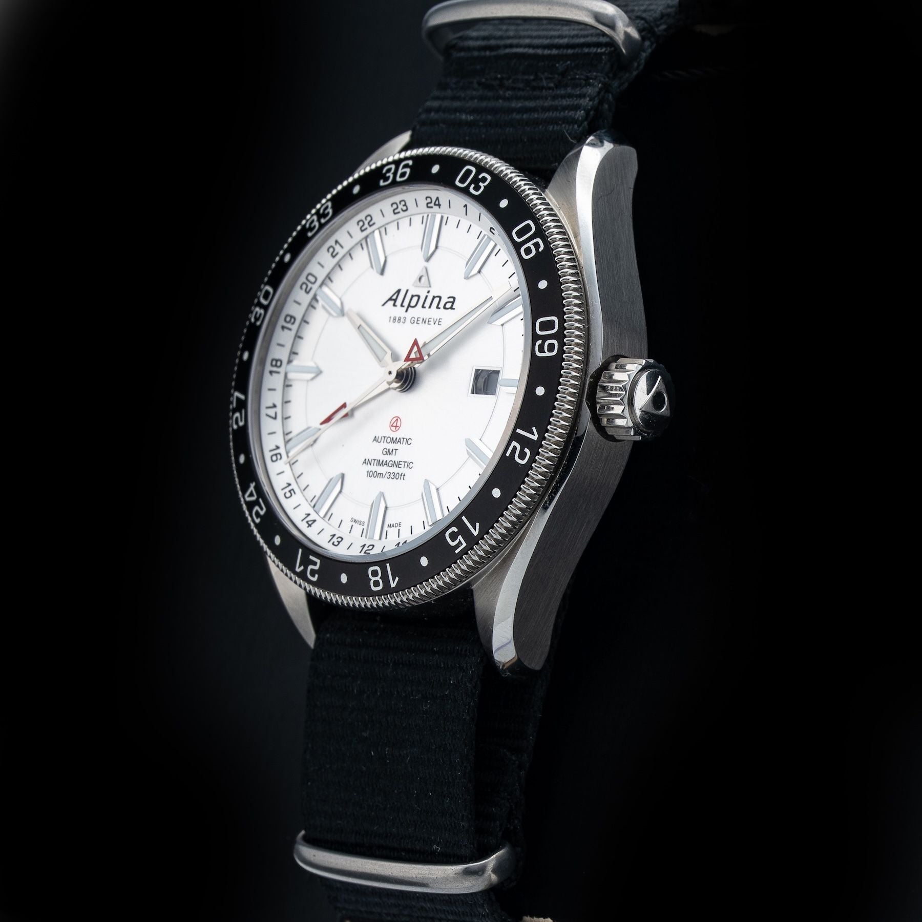 Alpina AL-550X5AQ6 Alpiner 4 GMT
