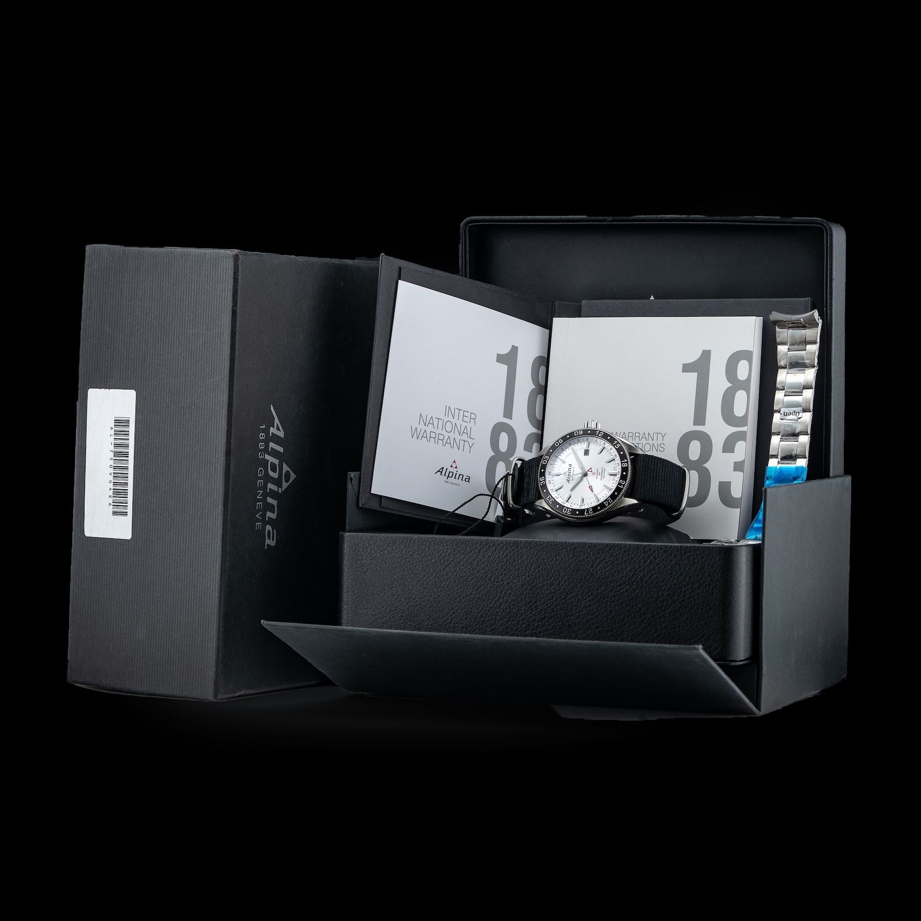 Alpina AL-550X5AQ6 Alpiner 4 GMT