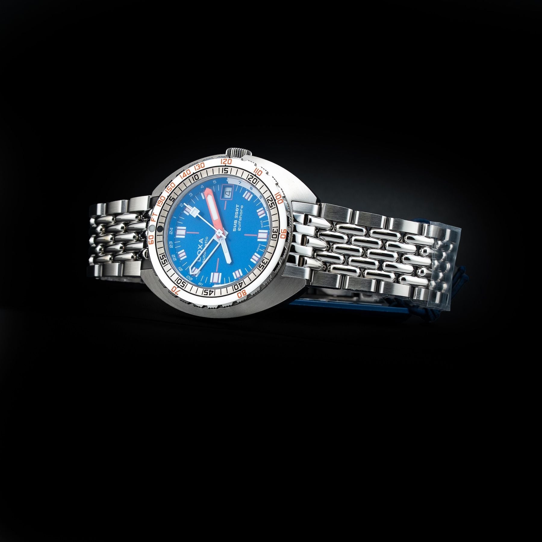 DOXA SUB 250T GMT Gulfshore Limited Edition 855.10.231.10-SE11
