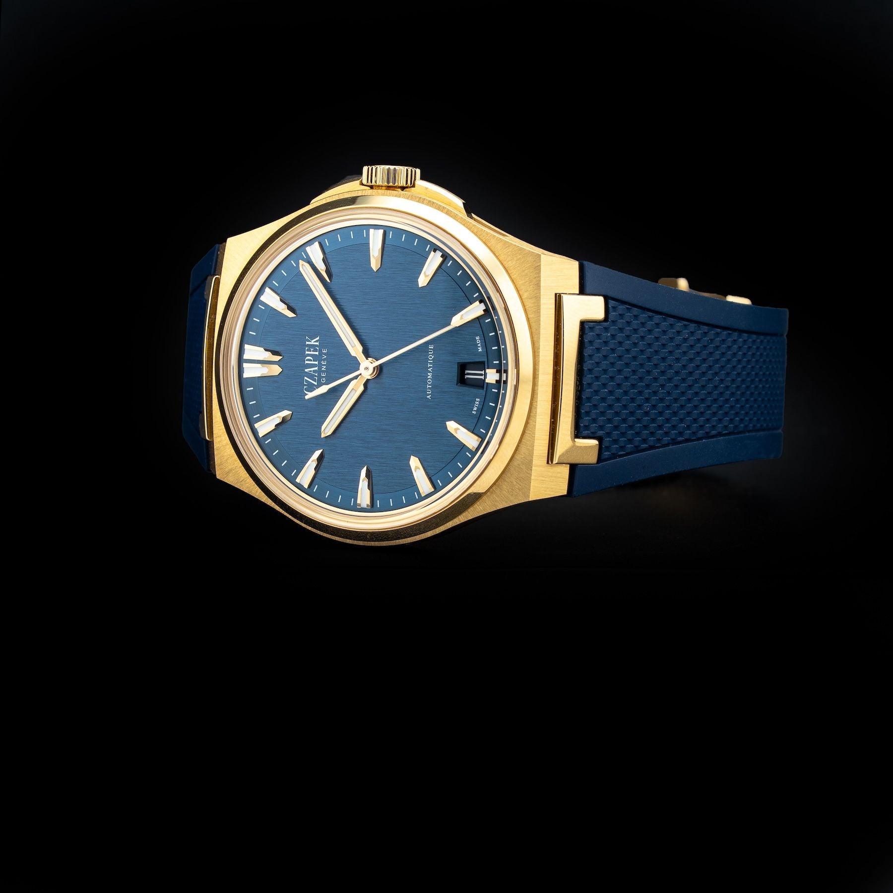 Czapek Antarctique Mount Erebus Deep Blue Yellow Gold on Rubber Strap