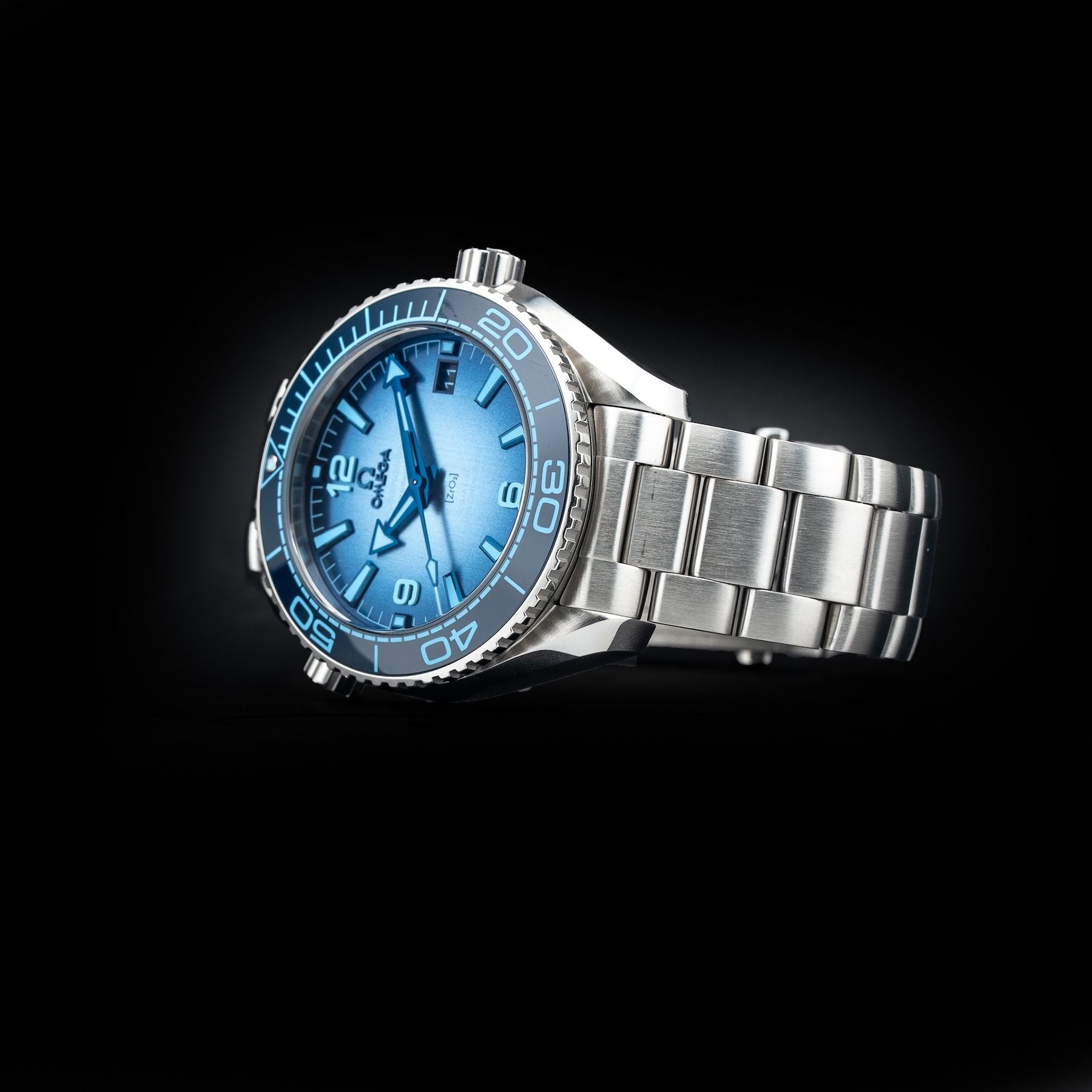 Omega 215.30.40.20.03.002 Seamaster Planet Ocean 600M Summer Blue