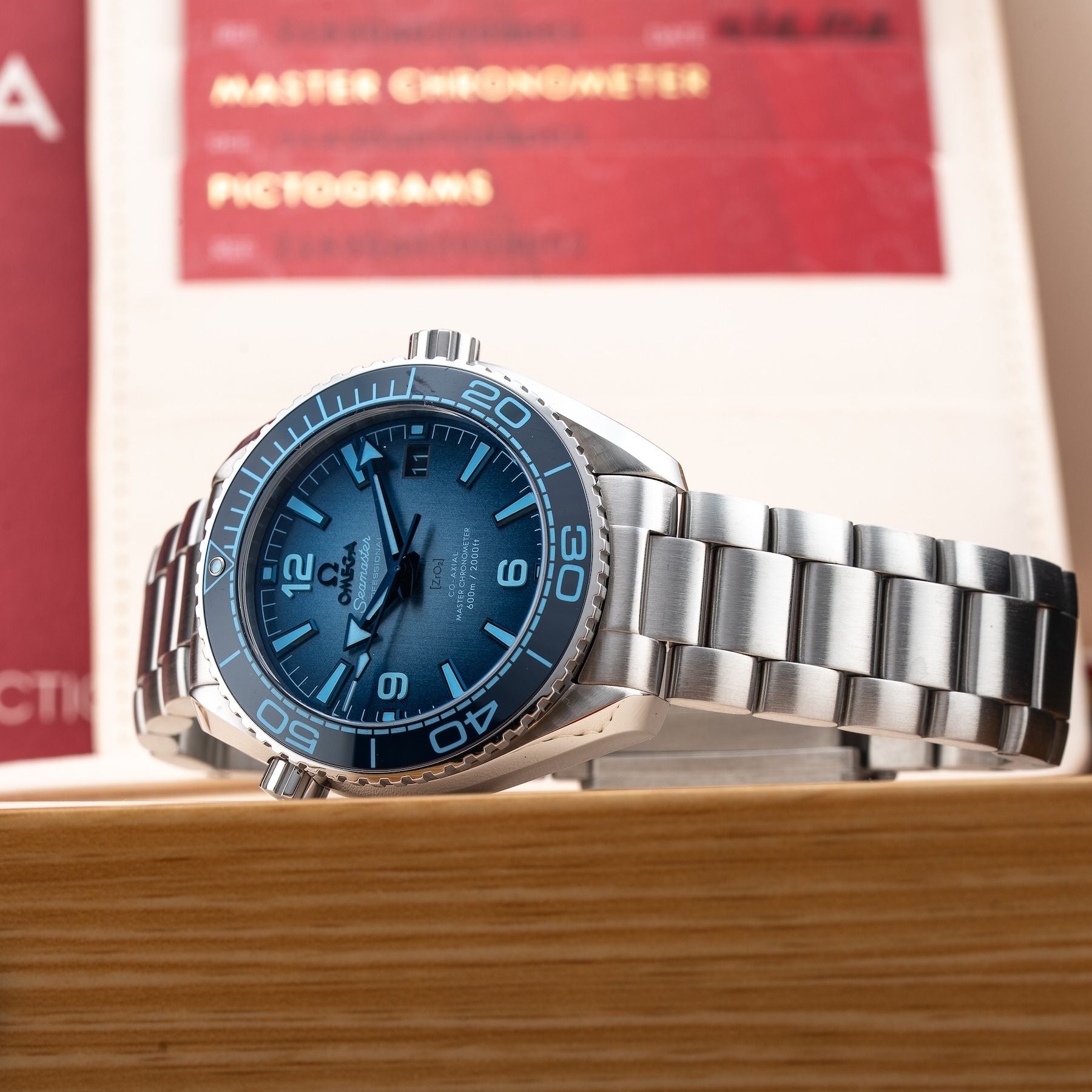 Omega 215.30.40.20.03.002 Seamaster Planet Ocean 600M Summer Blue