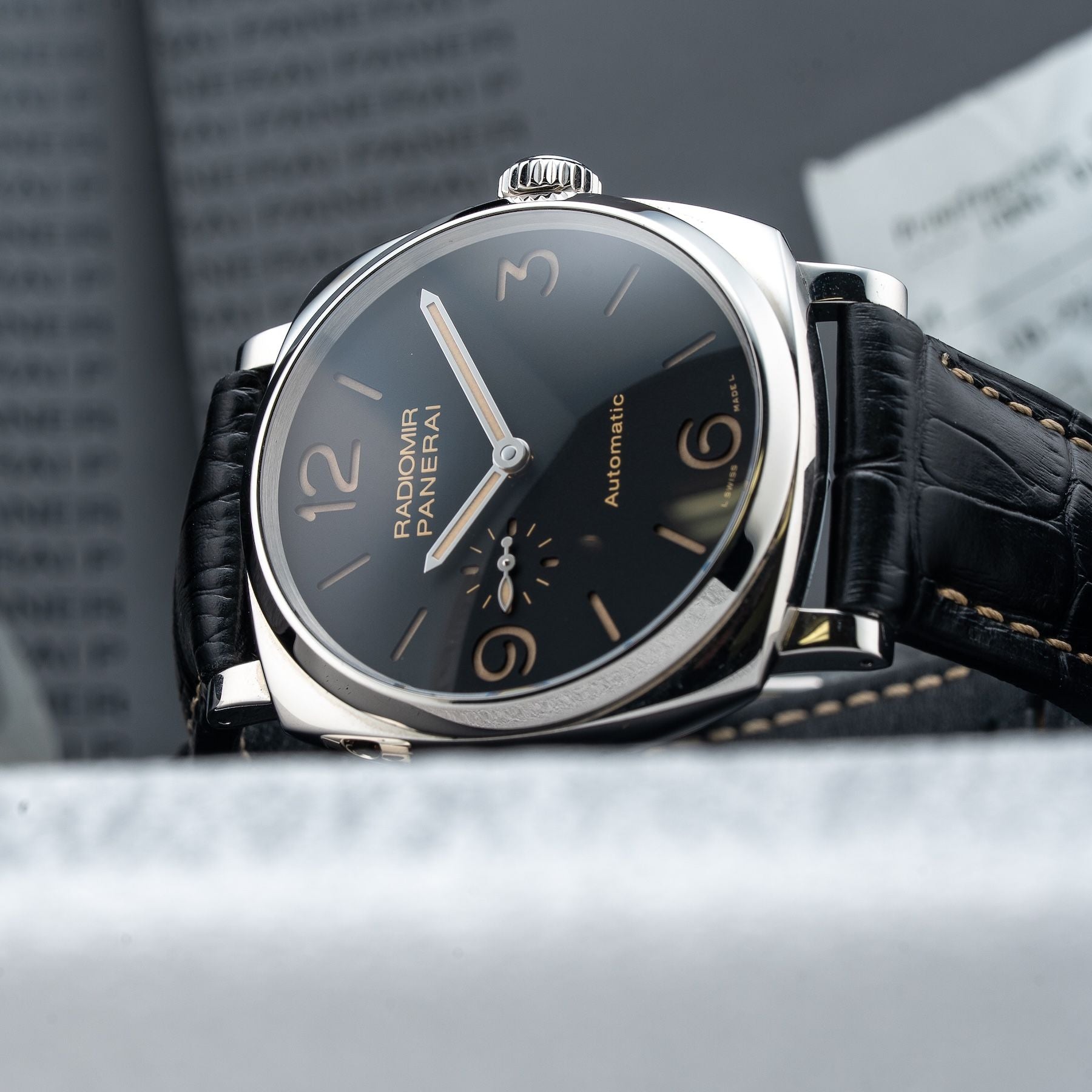Panerai PAM00572 Radiomir 1940 45 3 Days