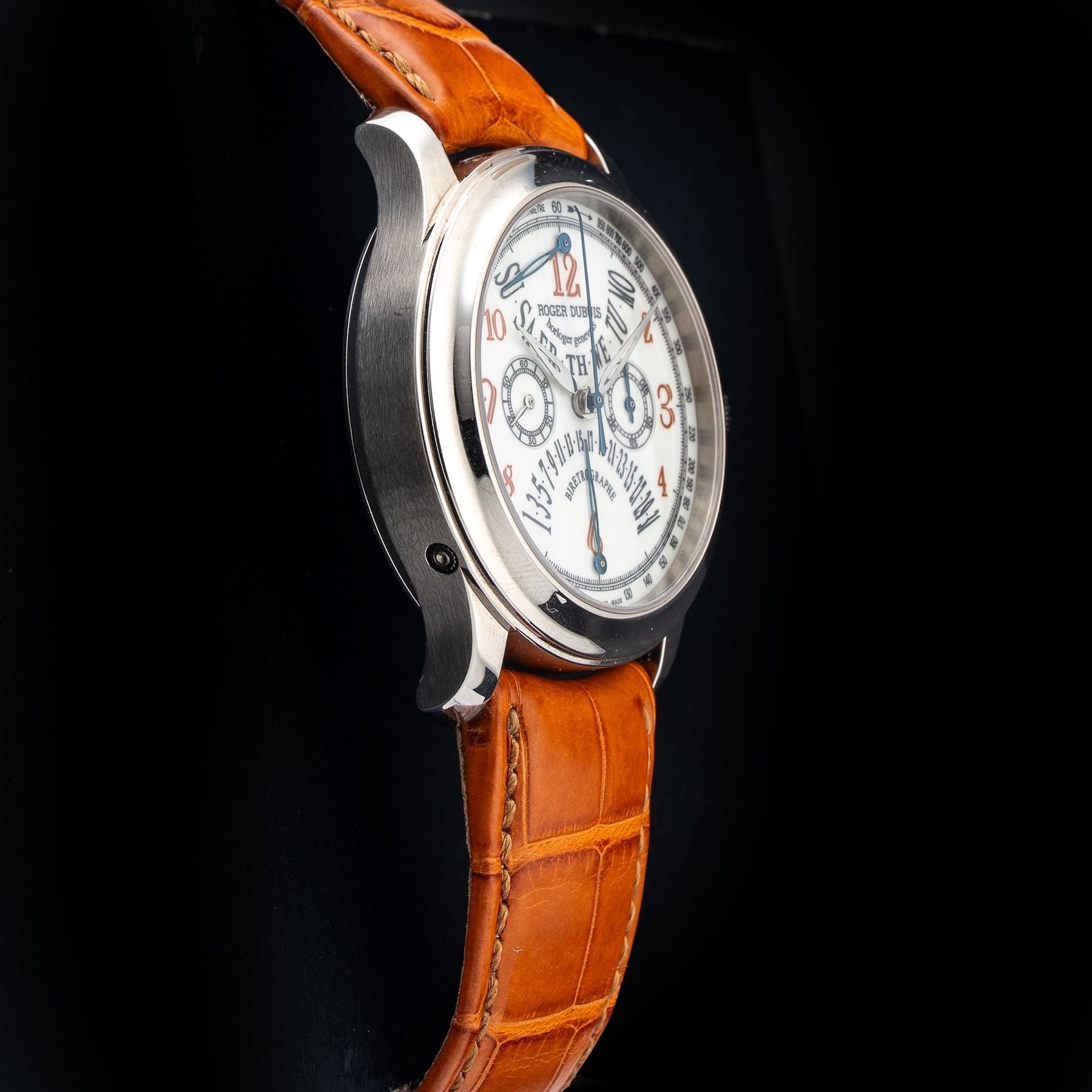 Roger Dubuis H40 5630 0/5.6 Hommage Bi-Retrograde Date Chronograph