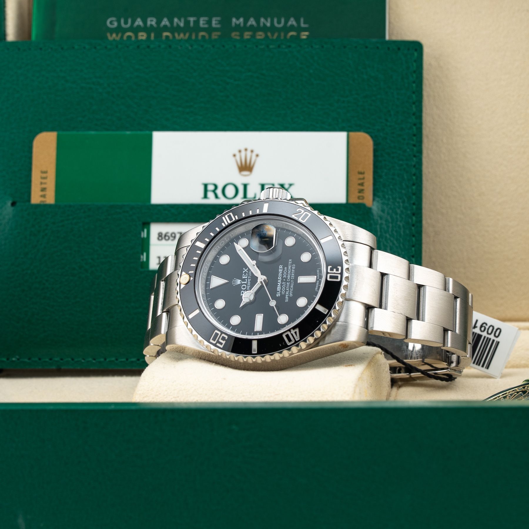 Rolex Submariner Date 116610LN-0001