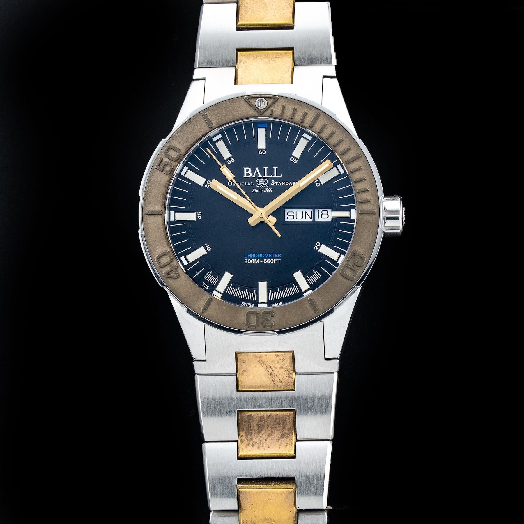 Ball DM3030B-S8CJ-BK Roadmaster Archangel 40mm Blue Dial on Bracelet
