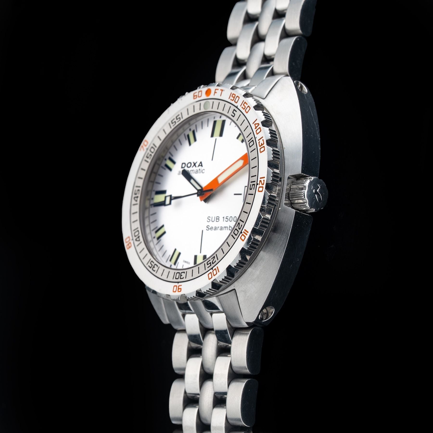 DOXA 883.10.021.10 SUB 1500T Searambler
