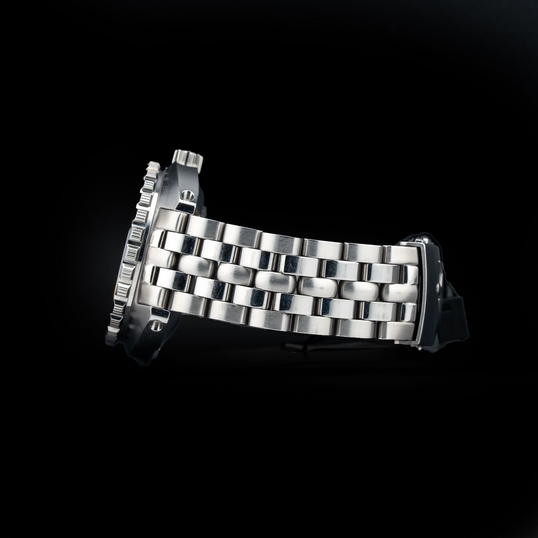 DOXA 883.10.021.10 SUB 1500T Searambler