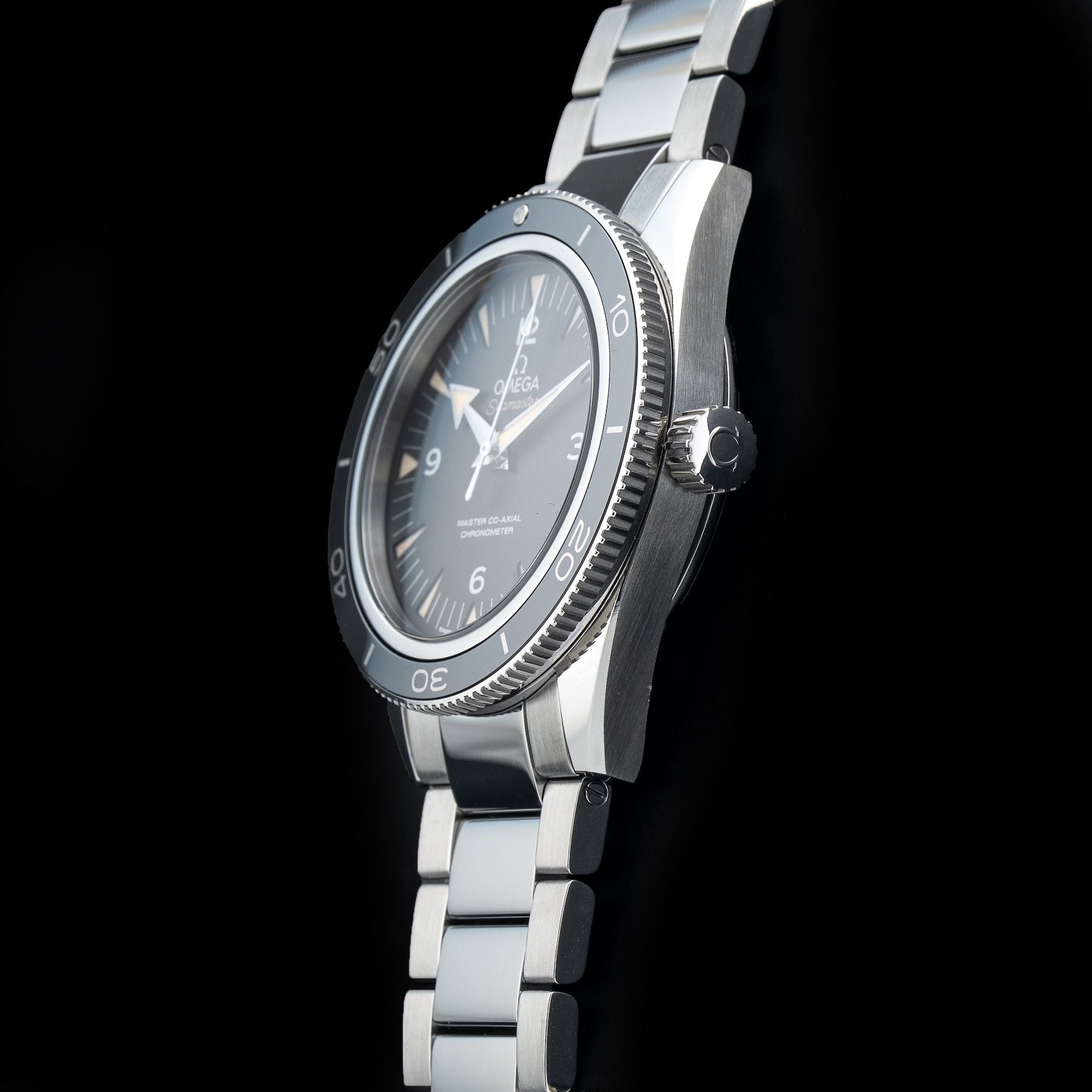 Omega 233.30.41.21.01.001 Seamaster 300 Heritage Black Dial