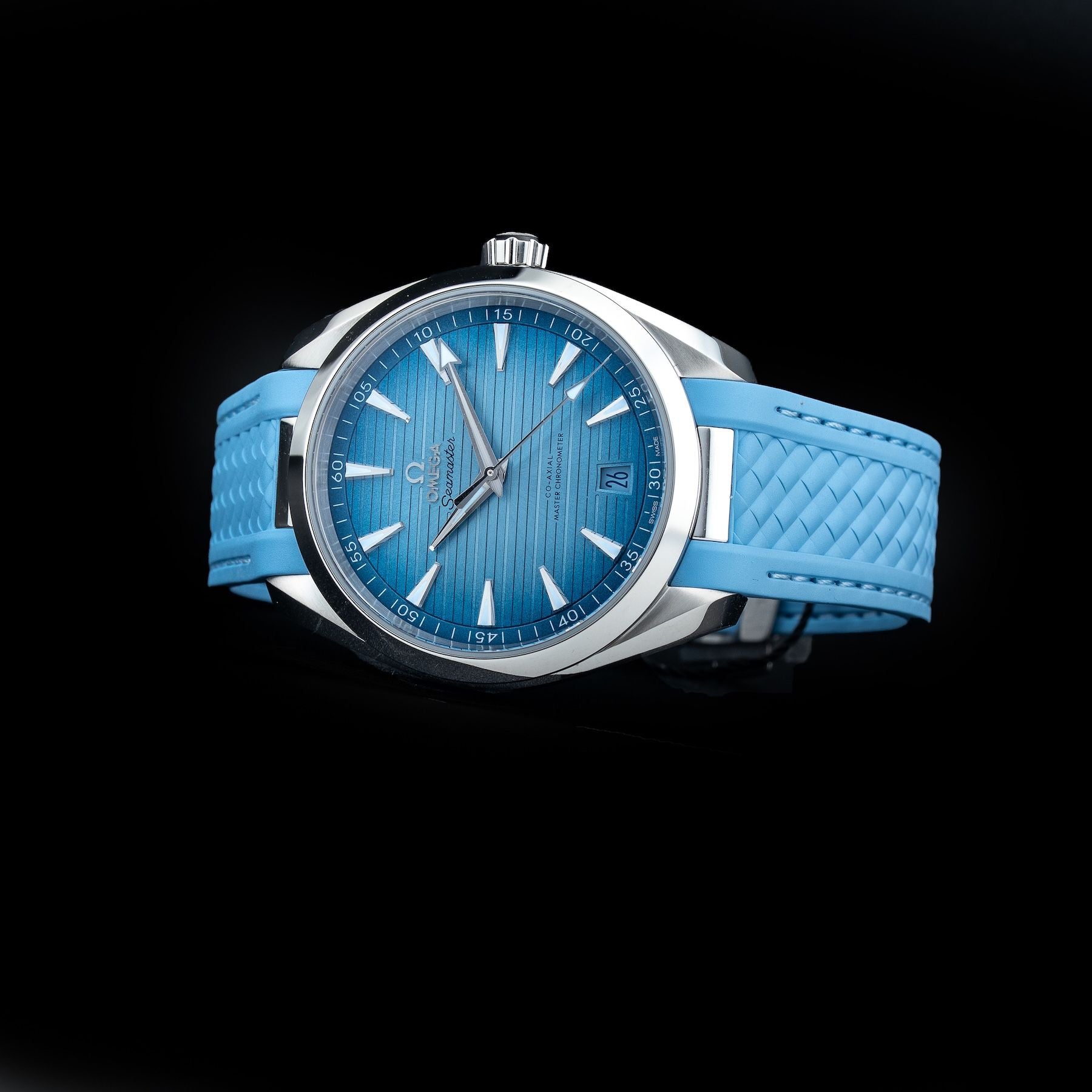 Omega 220.12.41.21.03.008 Seamaster Aqua Terra 150M Co-Axial Master Chronometer Summer Blue On Strap
