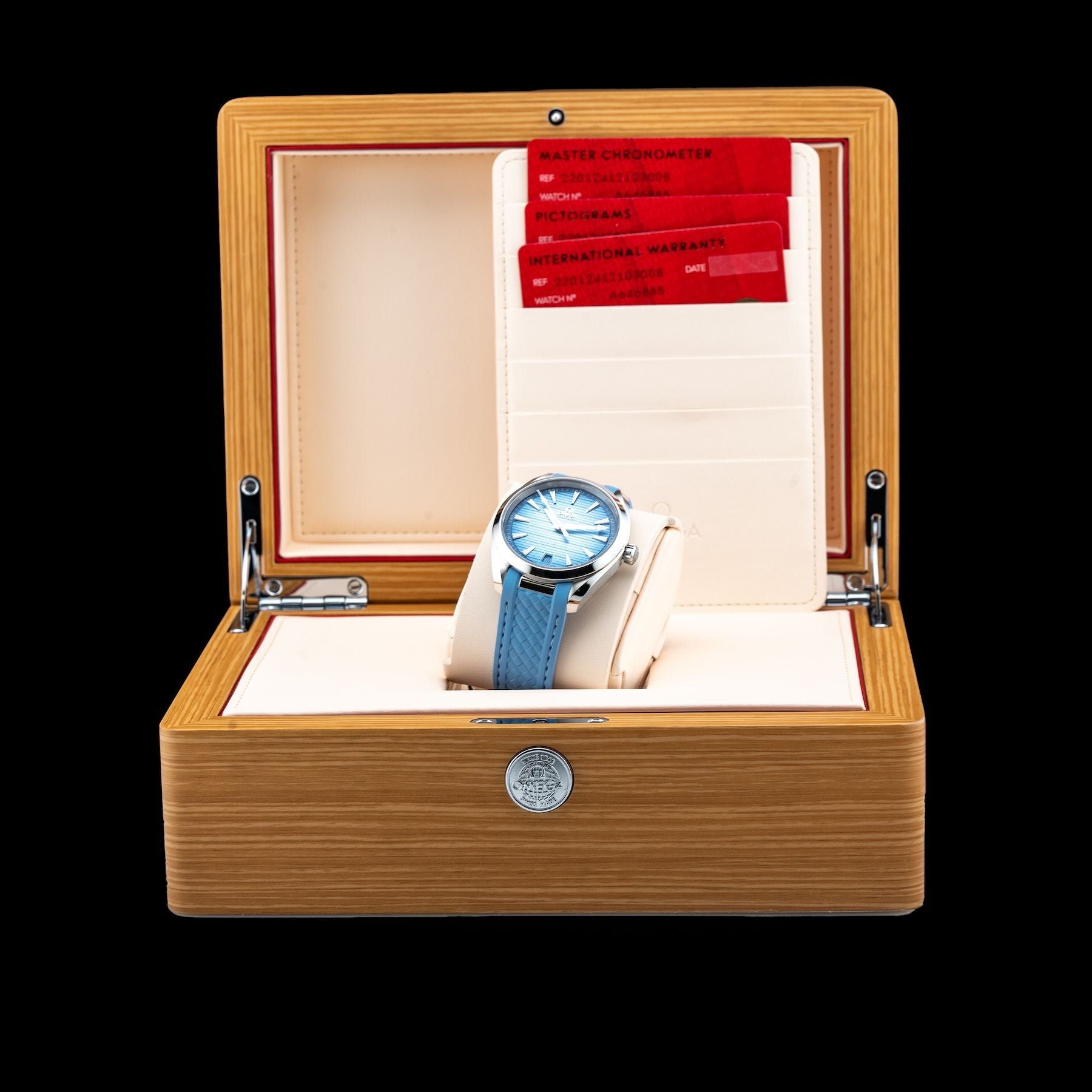 Omega 220.12.41.21.03.008 Seamaster Aqua Terra 150M Co-Axial Master Chronometer Summer Blue On Strap
