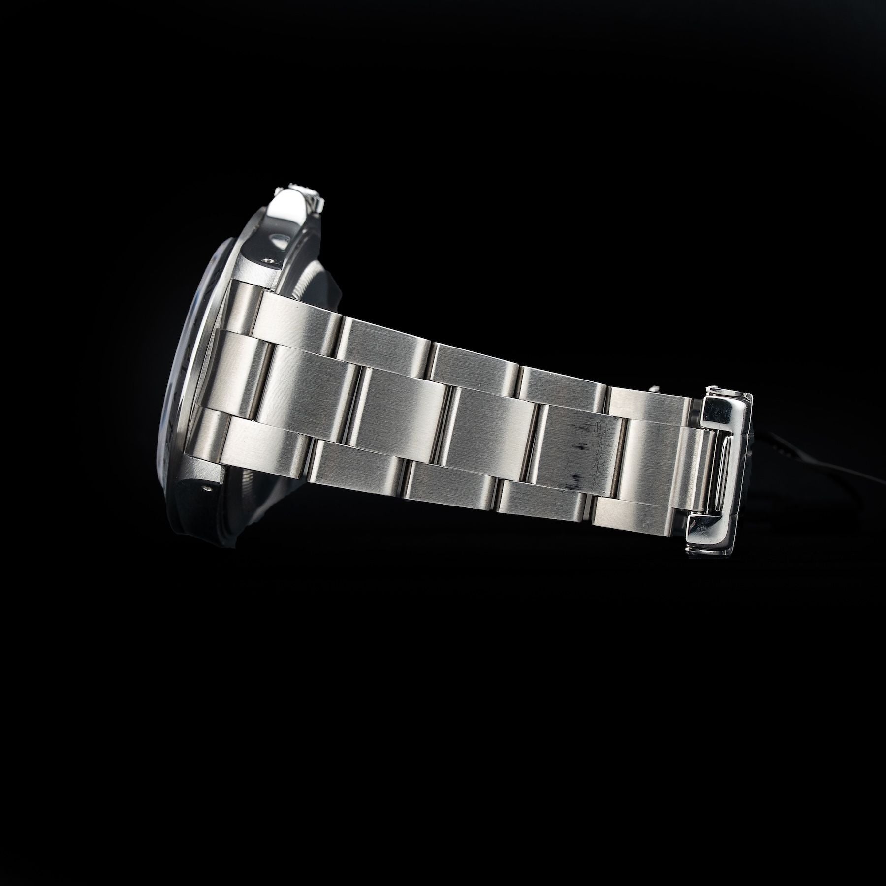 Rolex 16570 Explorer II