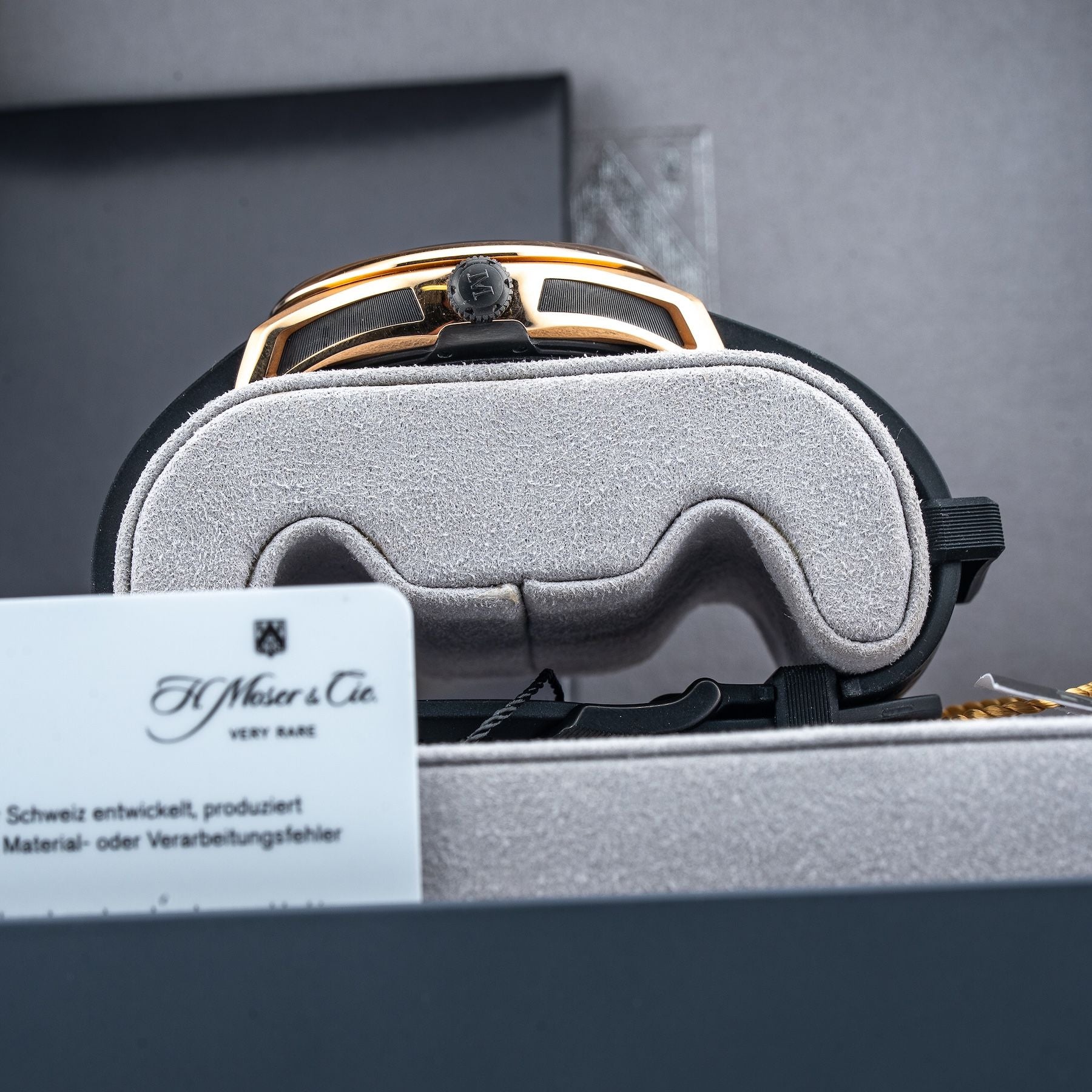 H. Moser & Cie. 3804-0901 Tourbillon Red Gold Titanium Dlc Turquoise Fumé Dial