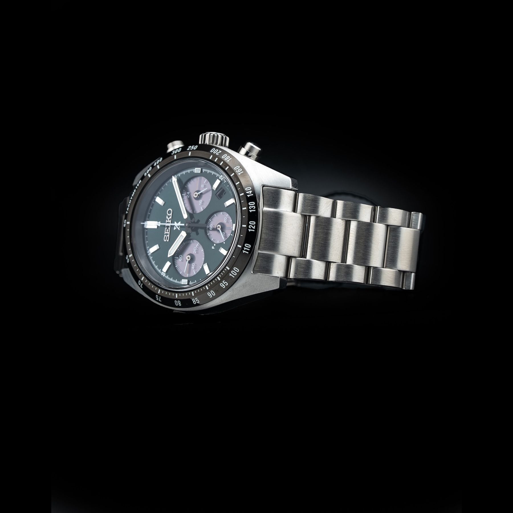 Seiko Prospex SSC933 Speedtimer Solar Chronograph Green Dial