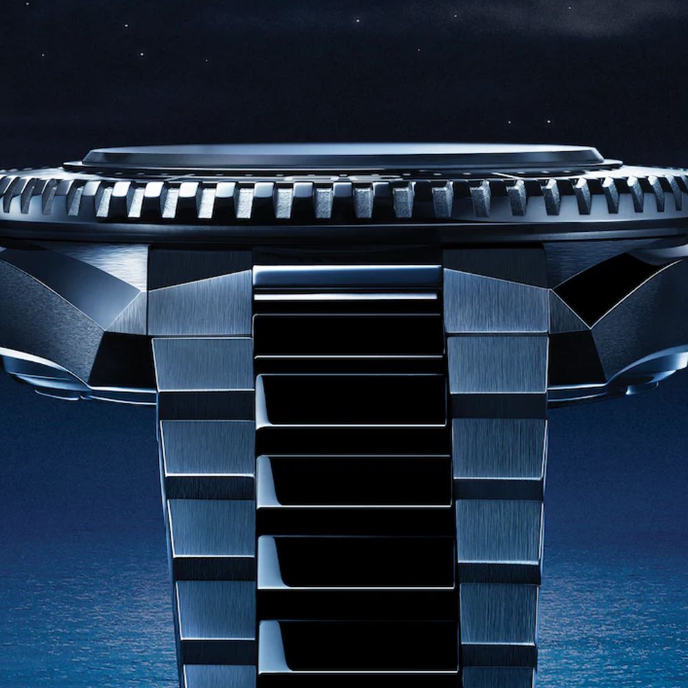 Omega 217.30.42.21.01.001 Seamaster Planet Ocean 600M