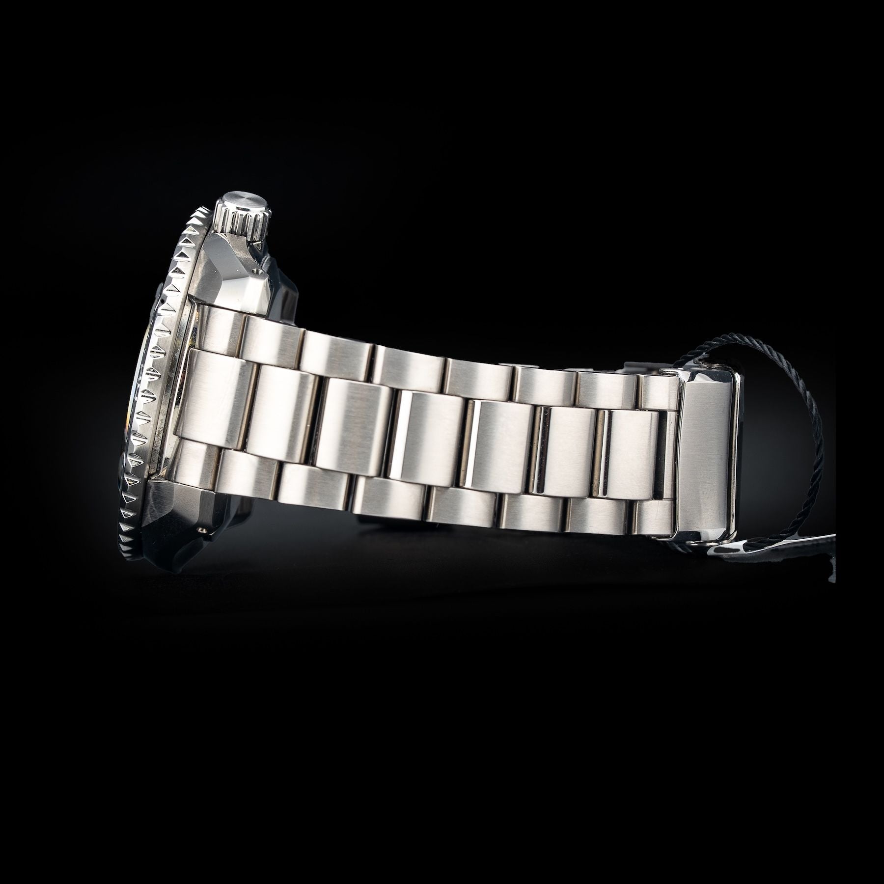 Seiko Prospex SBJE011 Diver’s GMT