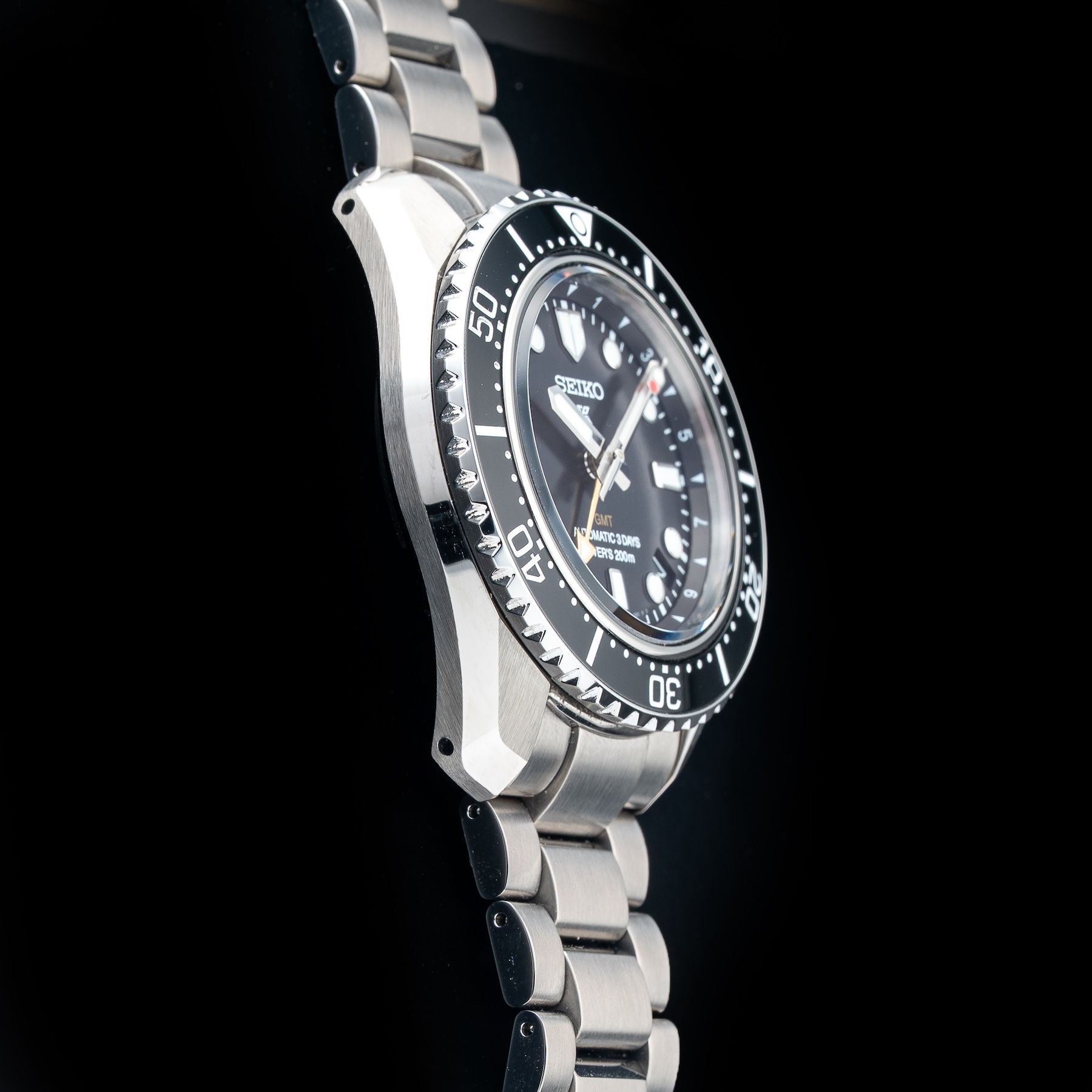 Seiko Prospex SBJE011 Diver’s GMT