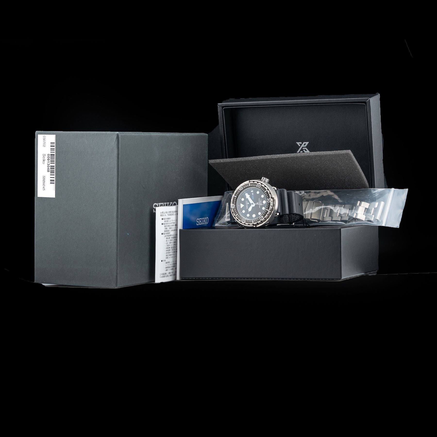 Seiko Prospex SBBN045 Quartz Divers Tuna