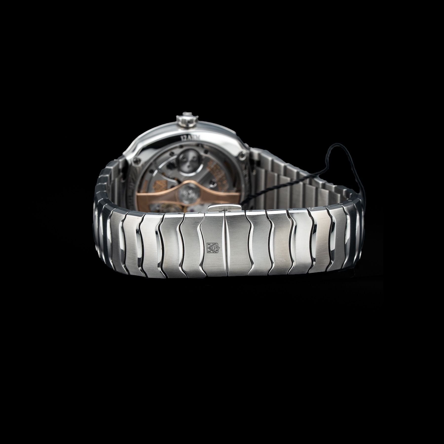 H. Moser & Cie. 6200-1200 Streamliner Centre Seconds