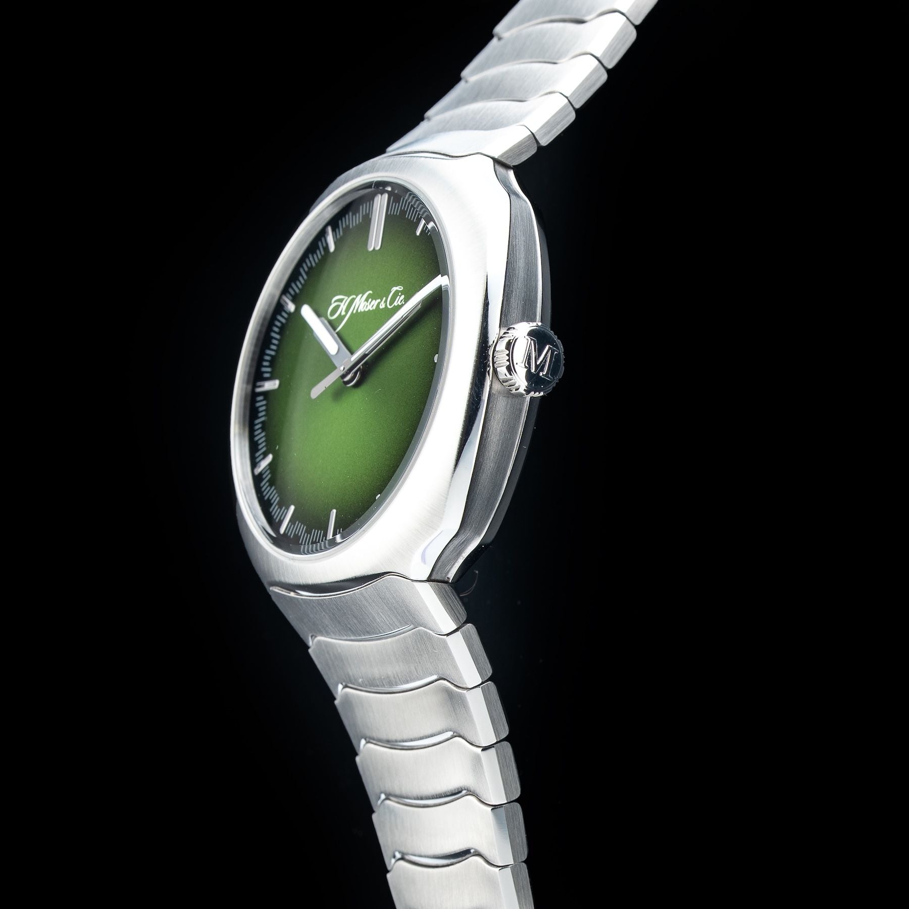 H. Moser & Cie. 6200-1200 Streamliner Centre Seconds