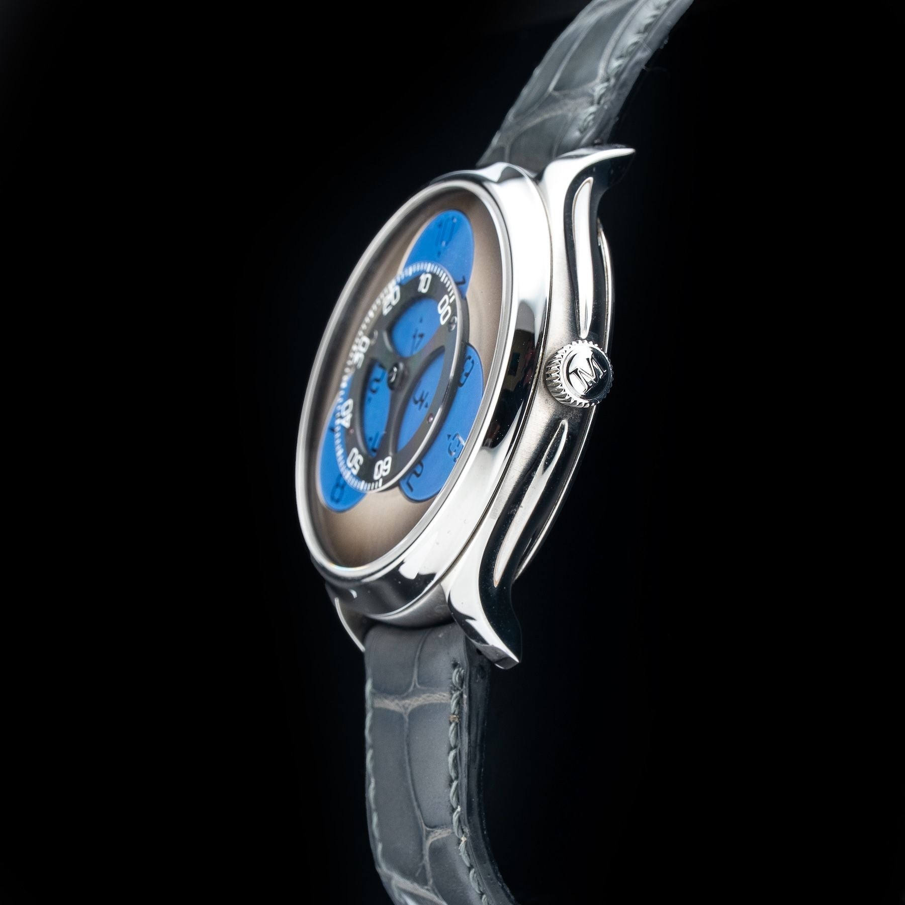 H. Moser & Cie. Endeavour Flying Hours Steel Limited Edition
