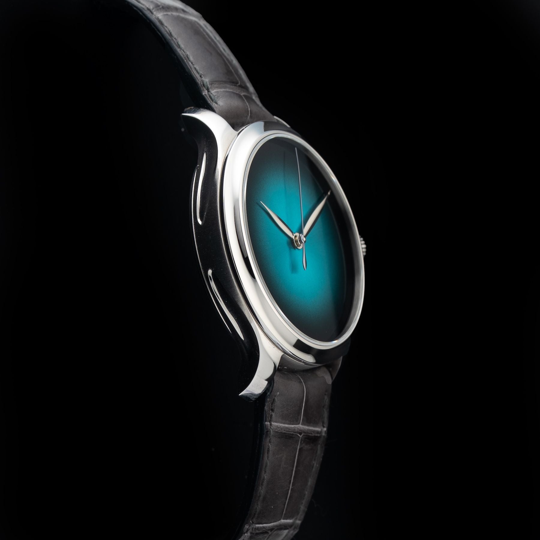 H. Moser & Cie. Endeavour Centre Seconds 1200-1240