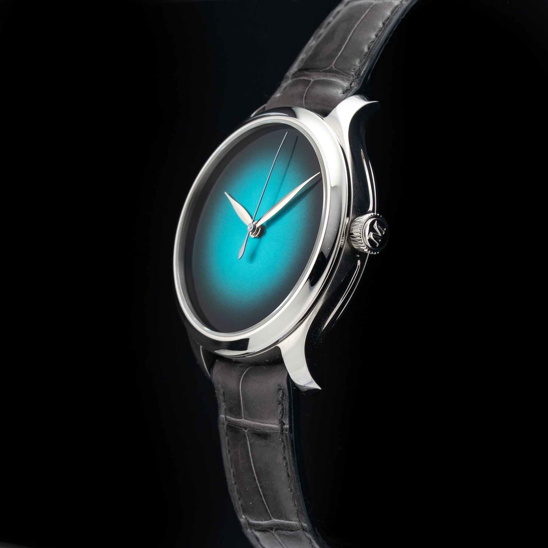 H. Moser & Cie. Endeavour Centre Seconds 1200-1240