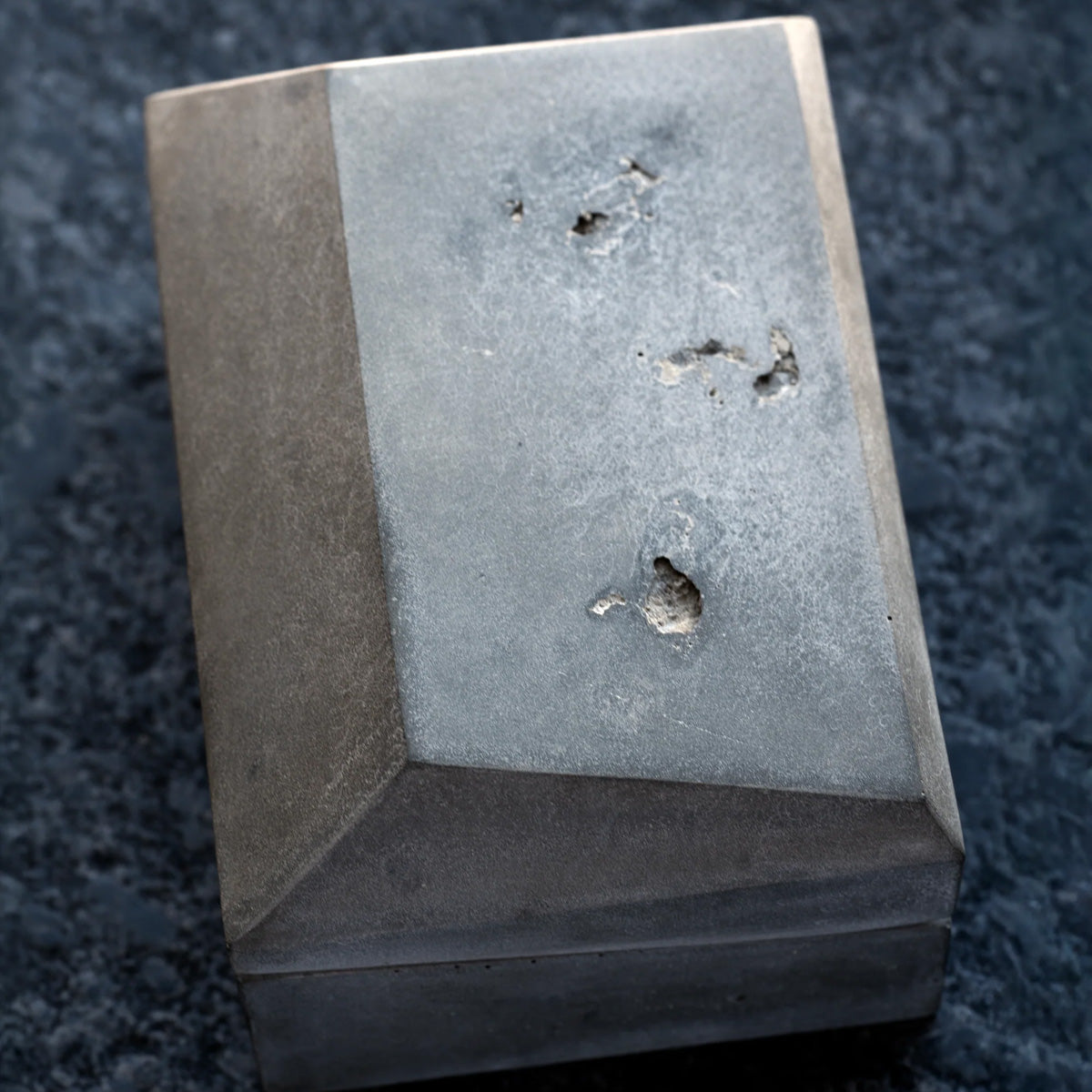 Toledano & Chan B/1.2 - Tahitian Mother of Pearl Destro with Brutalist Case Architecture