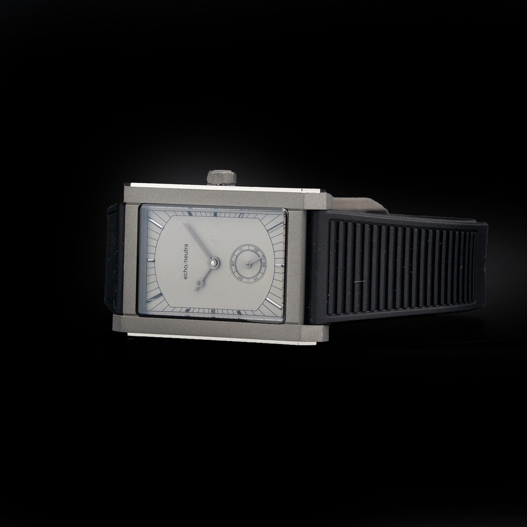 Echo Neutra Rivanera Titanium Grey