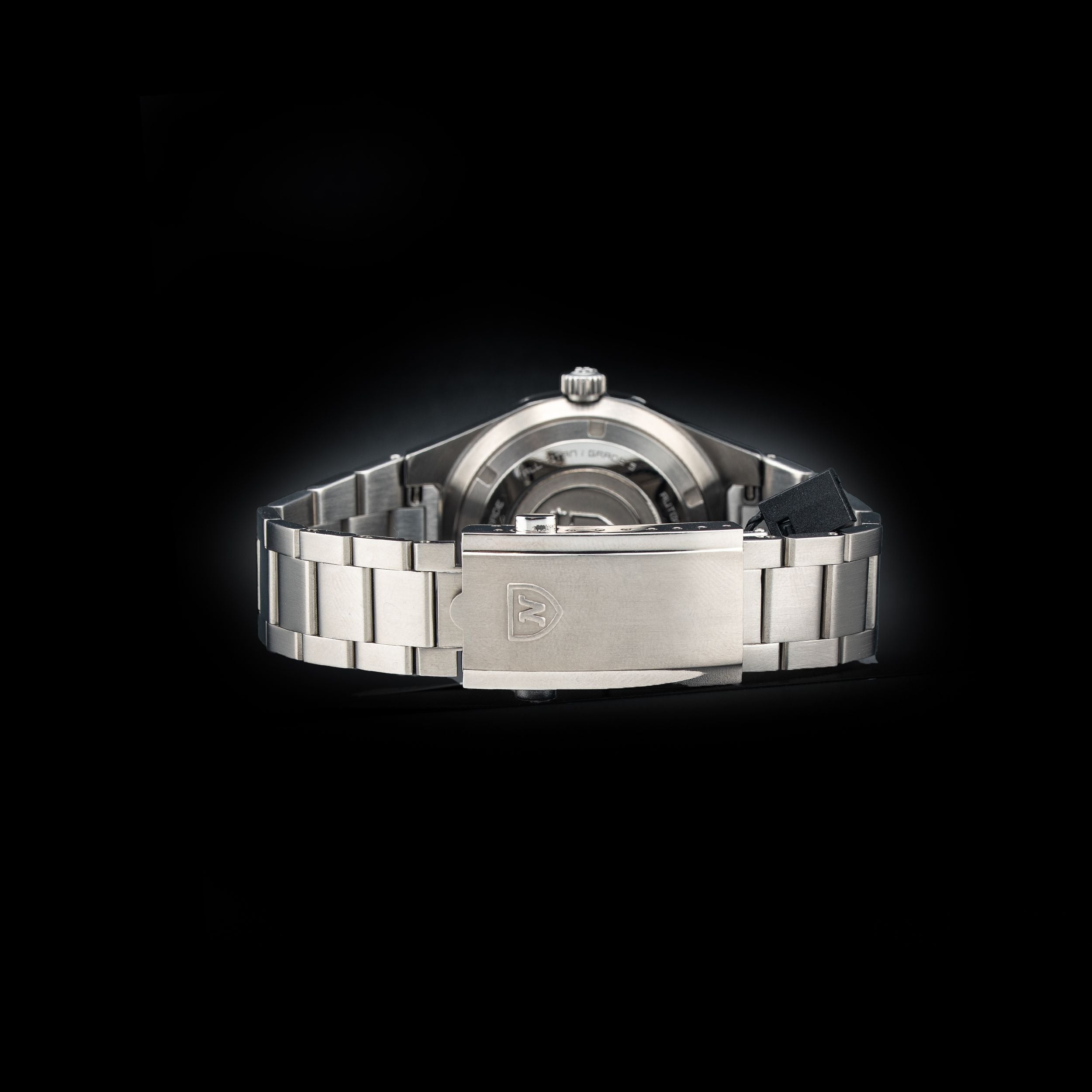 Nivada Grenchen F77 Anthracite Titanium On Bracelet 68006A77