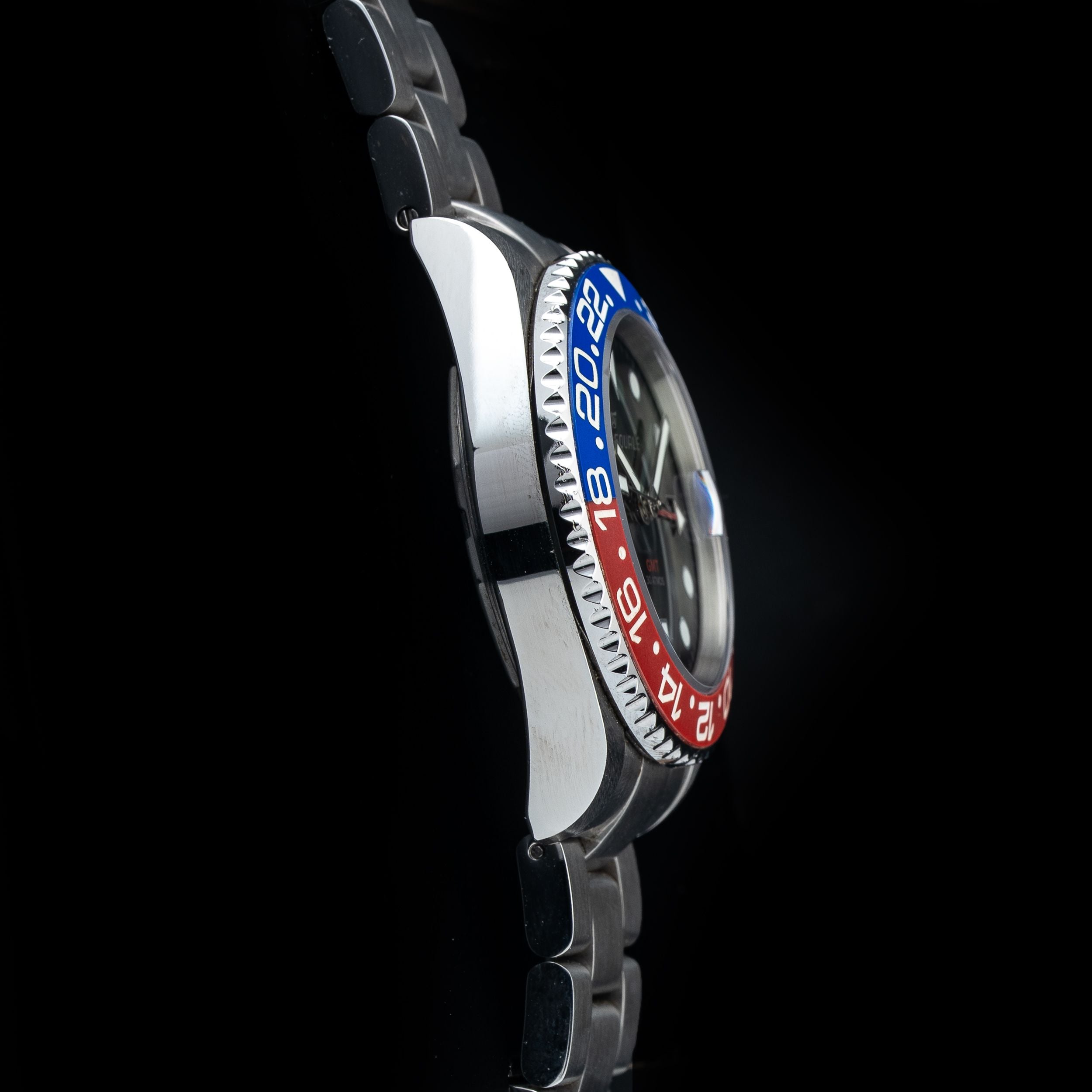 Squale SU126710BLRO 1545 GMT Blue/Red Bezel