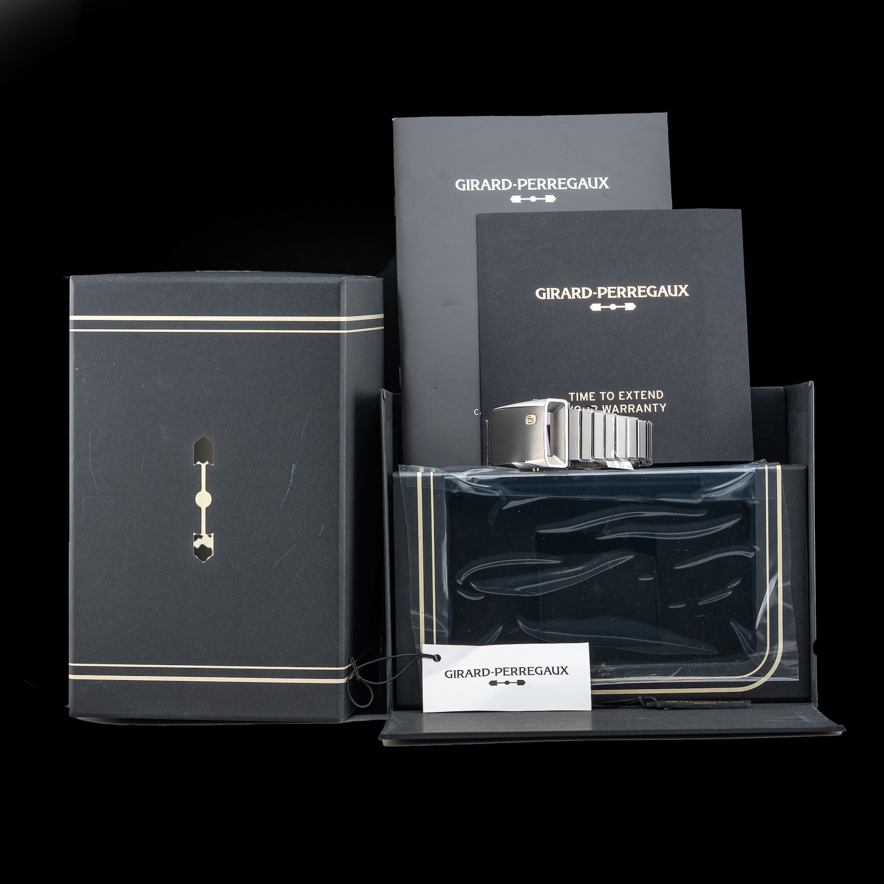 Girard Perregaux Casquette 2.0 Titanium & Gold 39800-21-3199-6CM