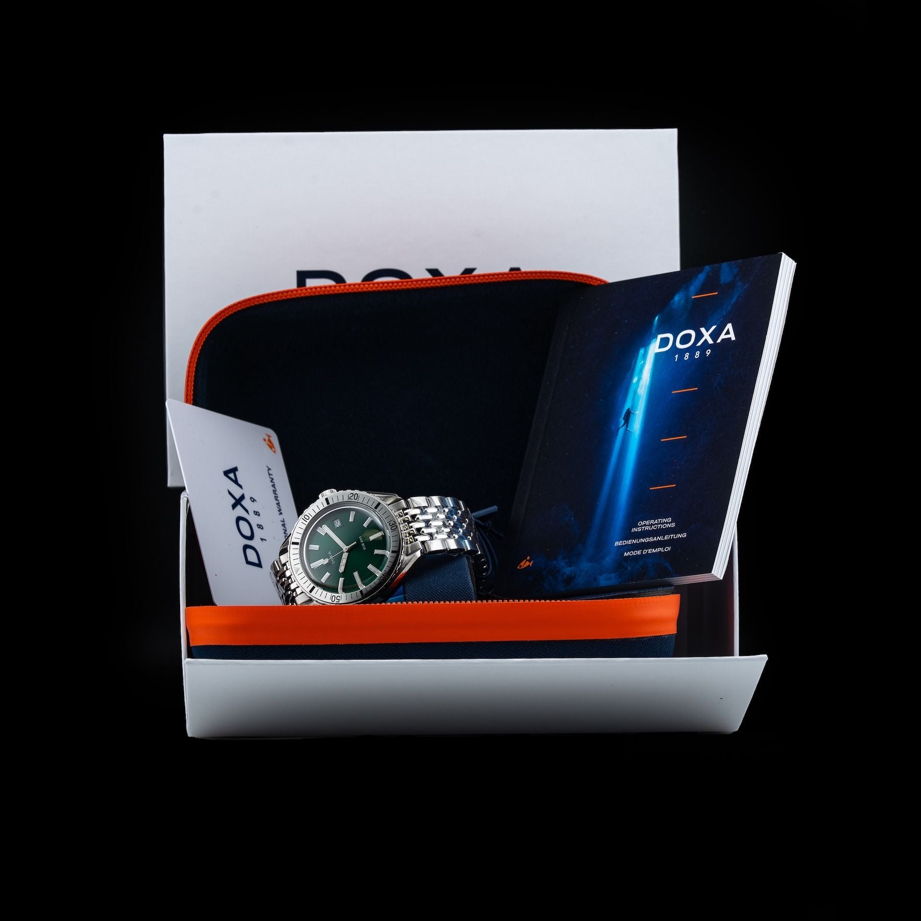 DOXA SUB 200 Sea Emerald 796.10.131.10 On Stainless Steel Bracelet