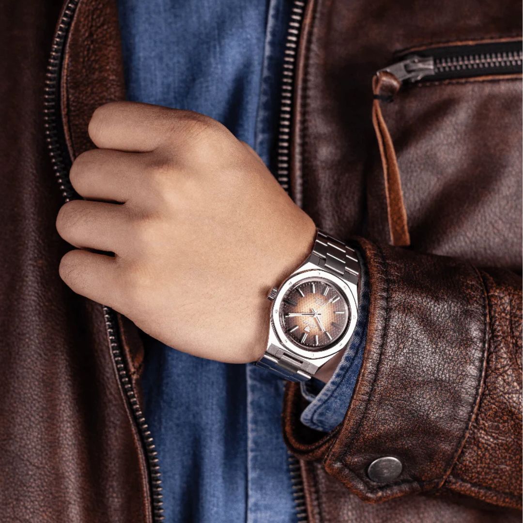 Nivada Grenchen 68002A77 F77 Smoked Dial No Date
