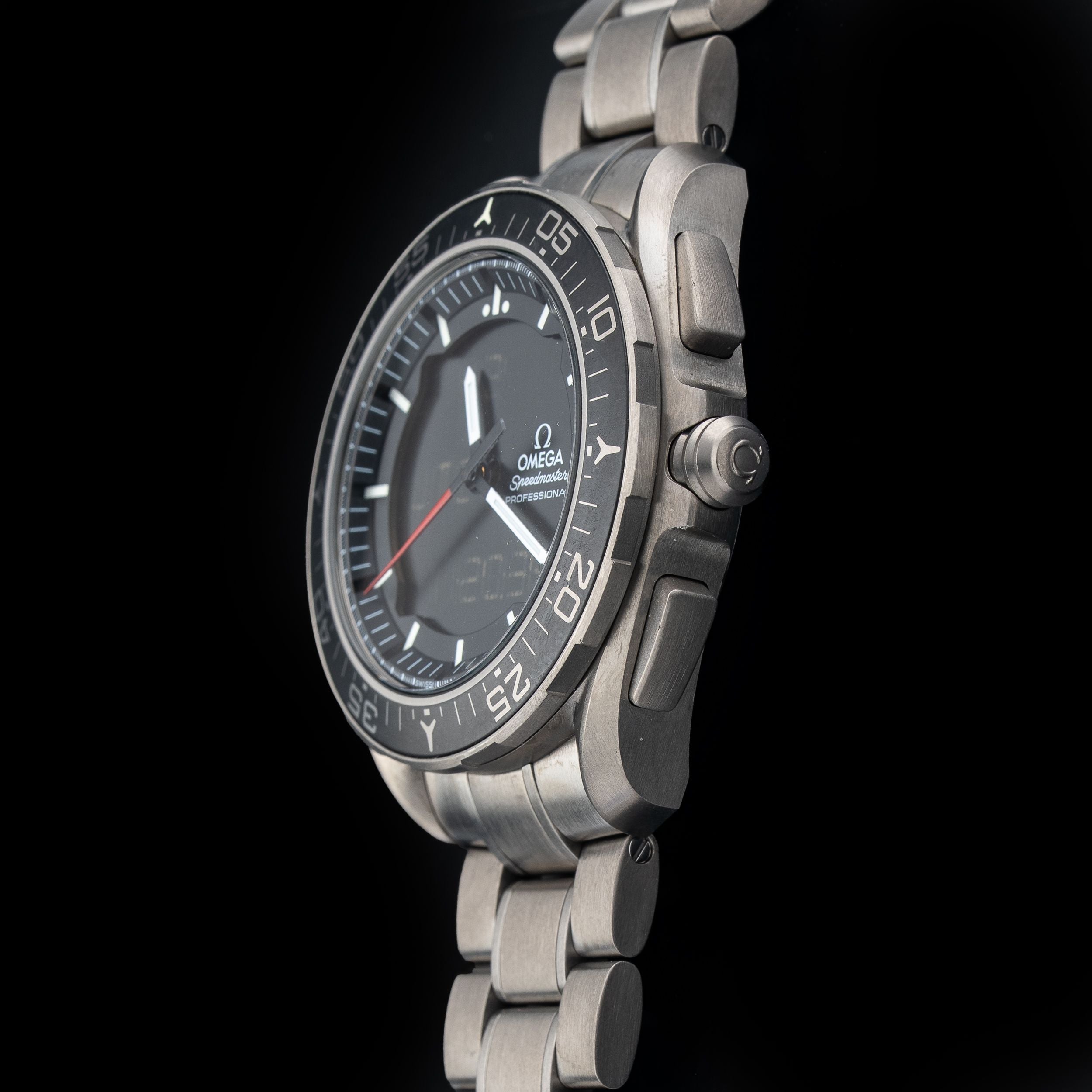 Omega Skywalker X-33 Chronograph 318.90.45.79.01.001