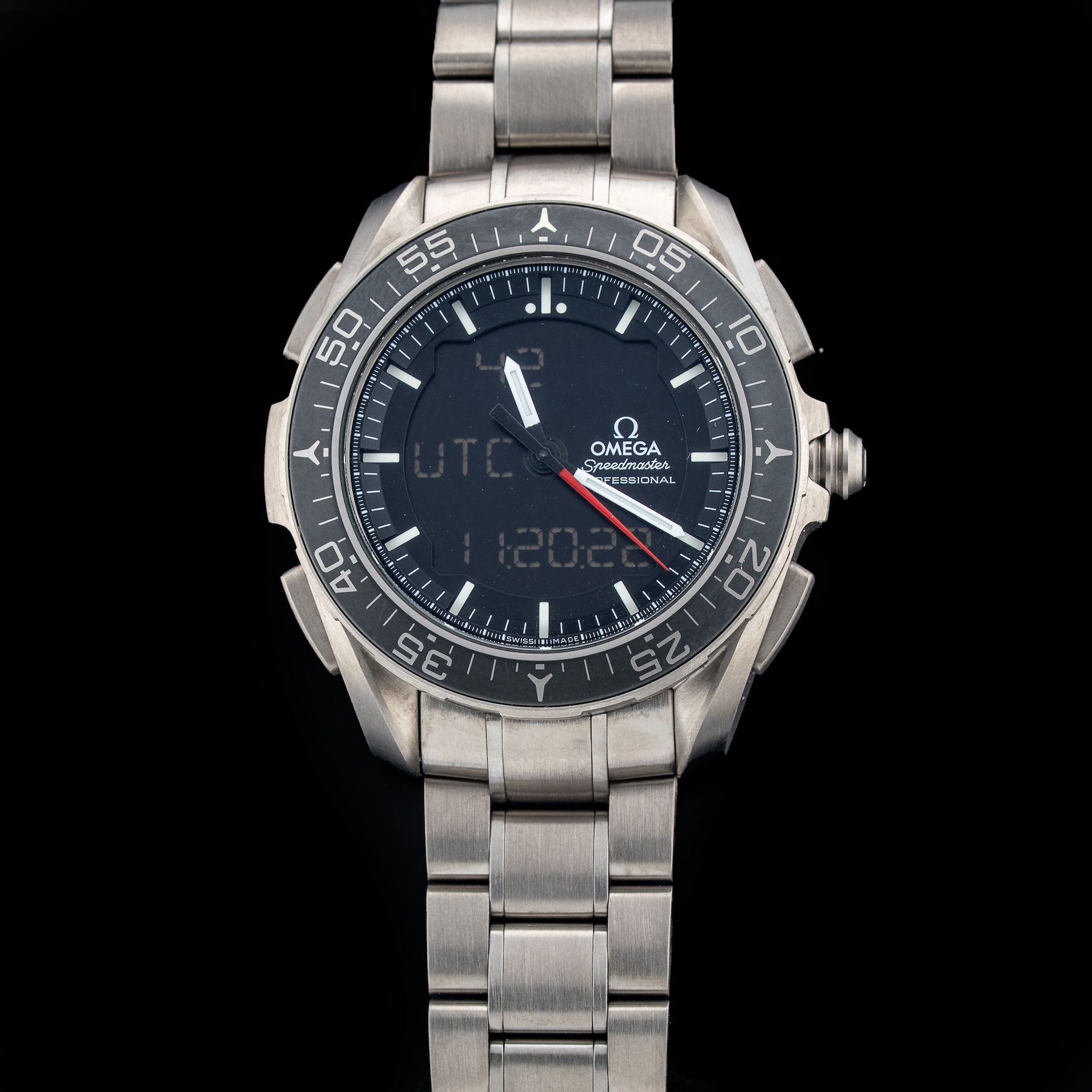 Omega Skywalker X-33 Chronograph 318.90.45.79.01.001