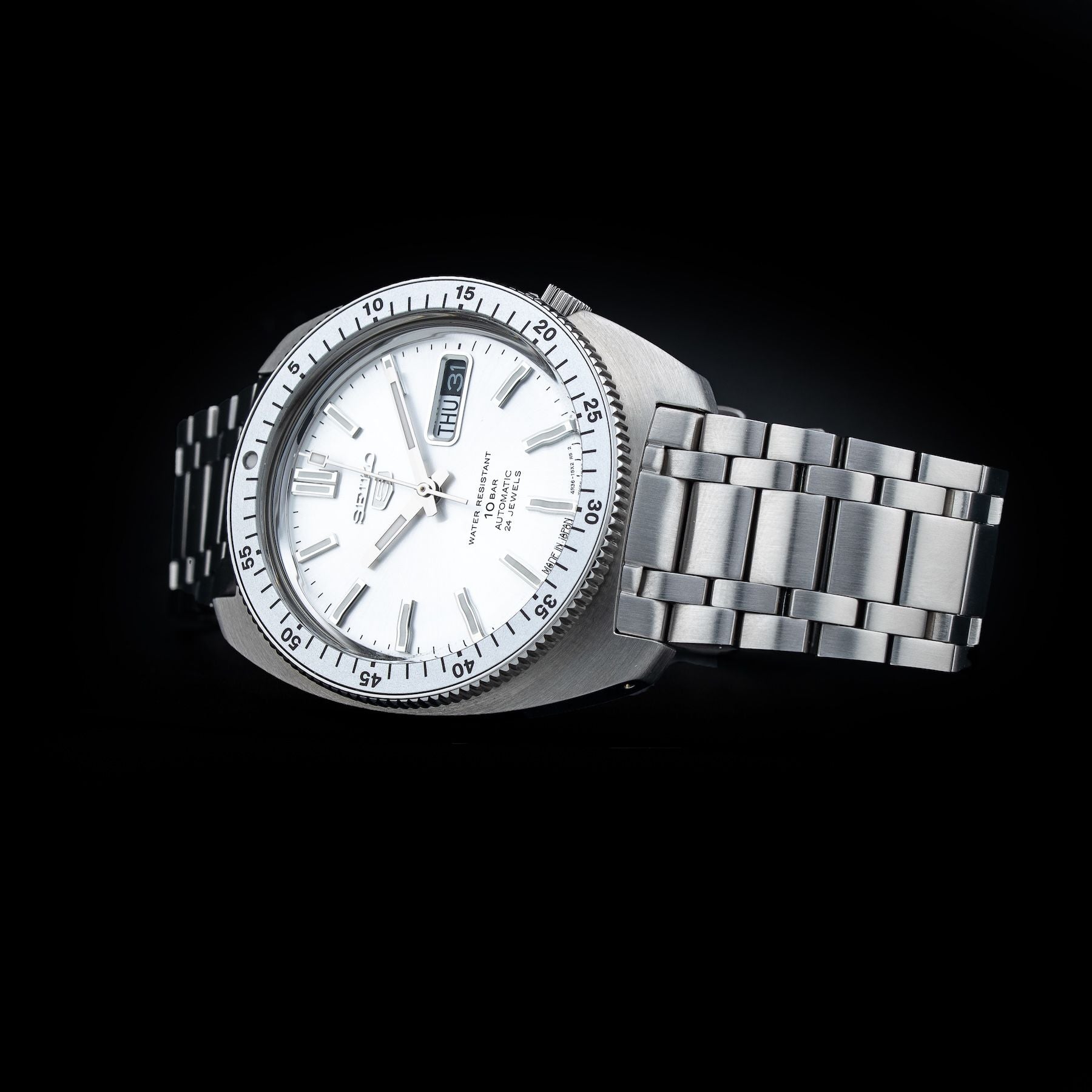 Seiko 5 Sports SRPL91 Heritage Design Re-Creation