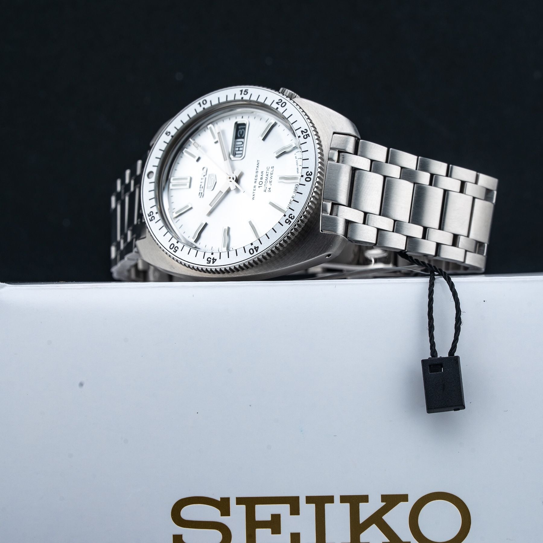 Seiko 5 Sports SRPL91 Heritage Design Re-Creation