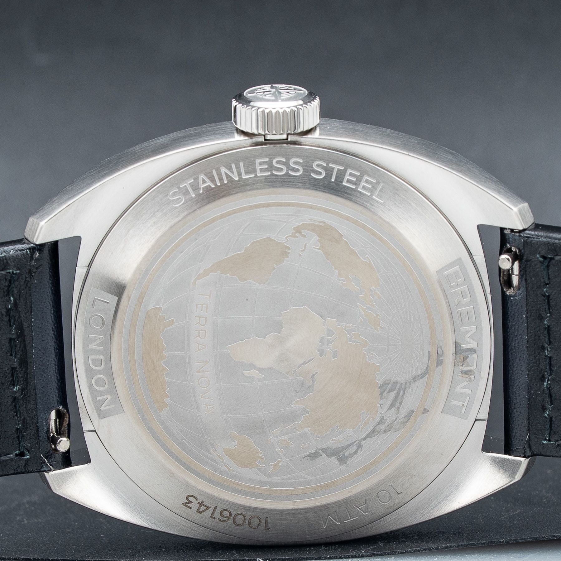 Bremont Terra Nova Jumping Hour On Strap TN40-JH-SS-BK-L-S