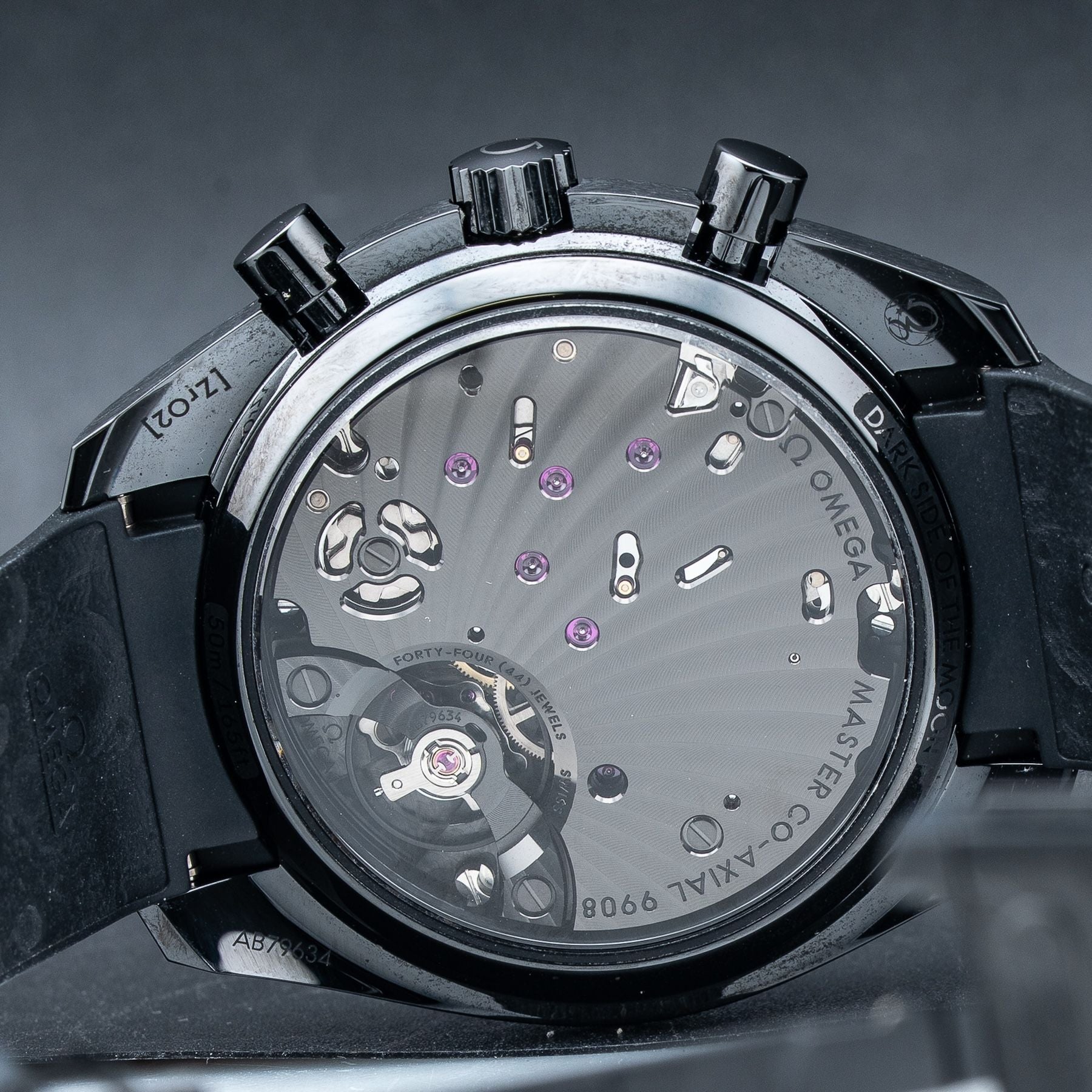 Omega Speedmaster Dark Side Of The Moon 310.92.44.51.01.001