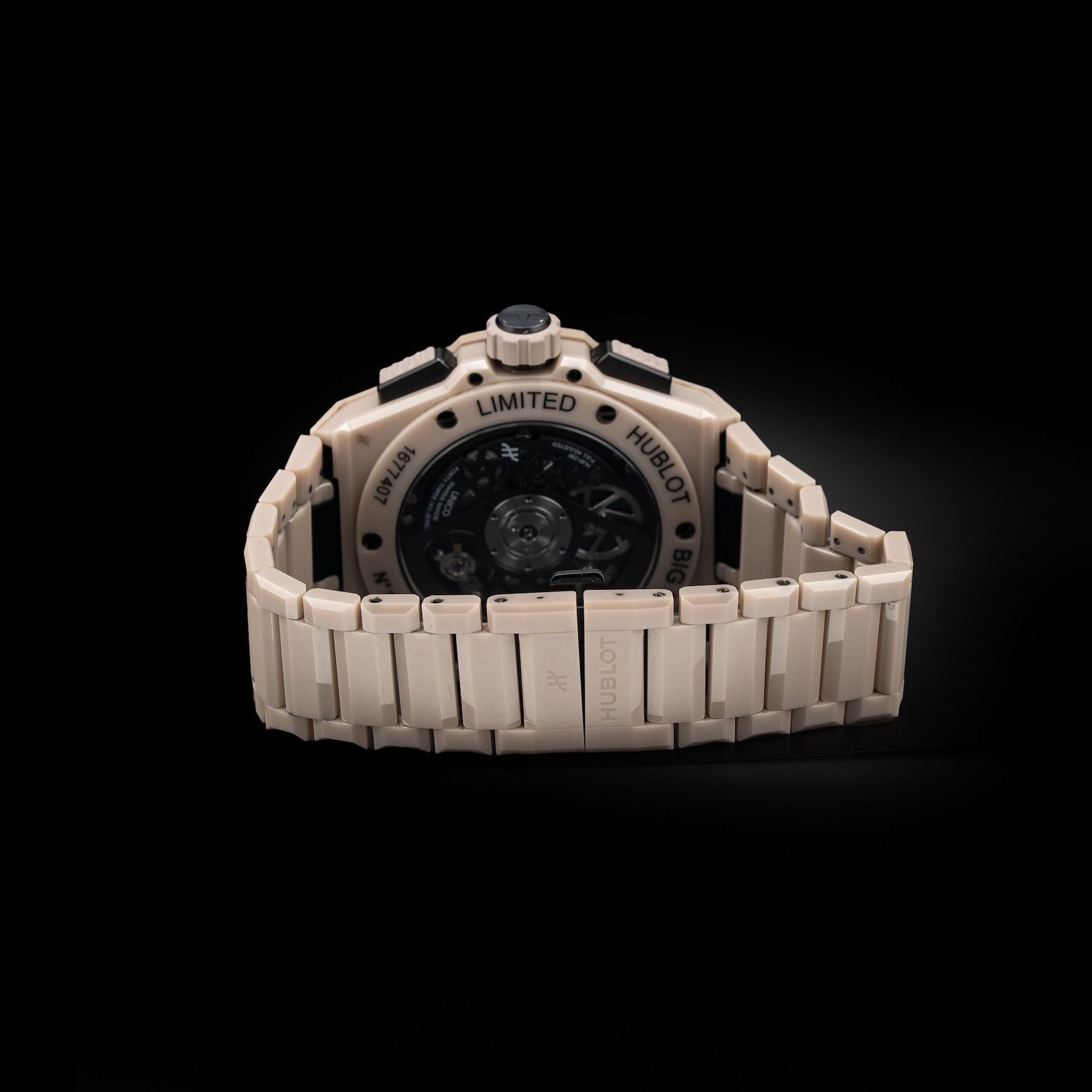 Hublot Big Bang Integral Beige Ceramic 42MM 451.CZ.4620.CZ