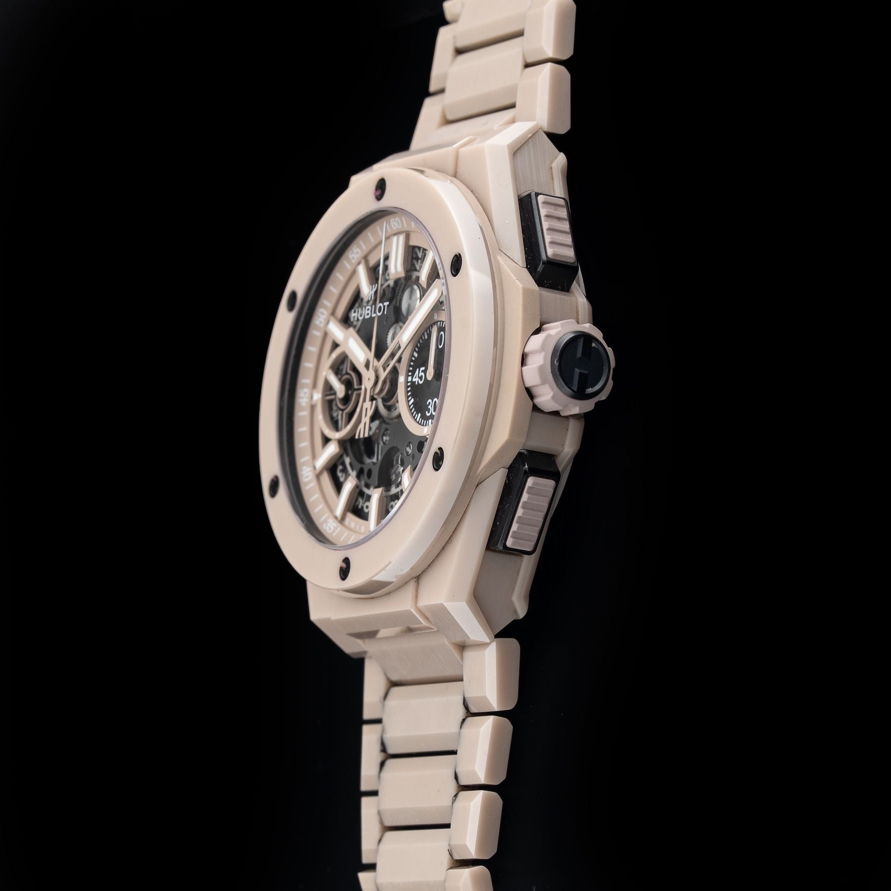 Hublot Big Bang Integral Beige Ceramic 42MM 451.CZ.4620.CZ