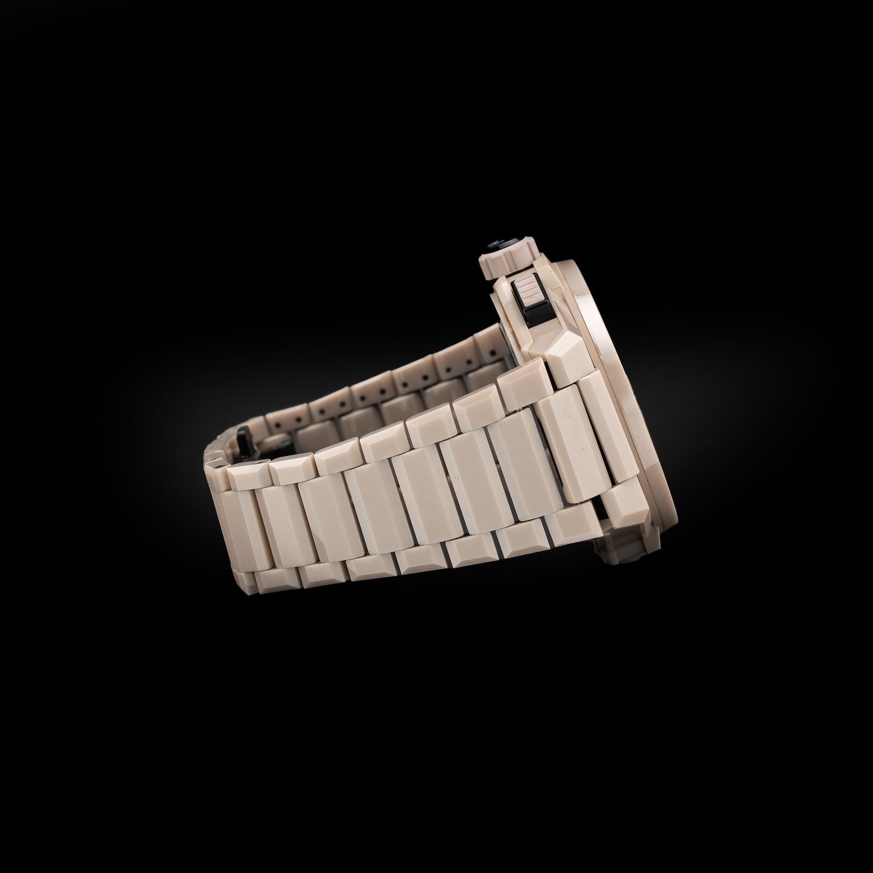 Hublot Big Bang Integral Beige Ceramic 42MM 451.CZ.4620.CZ