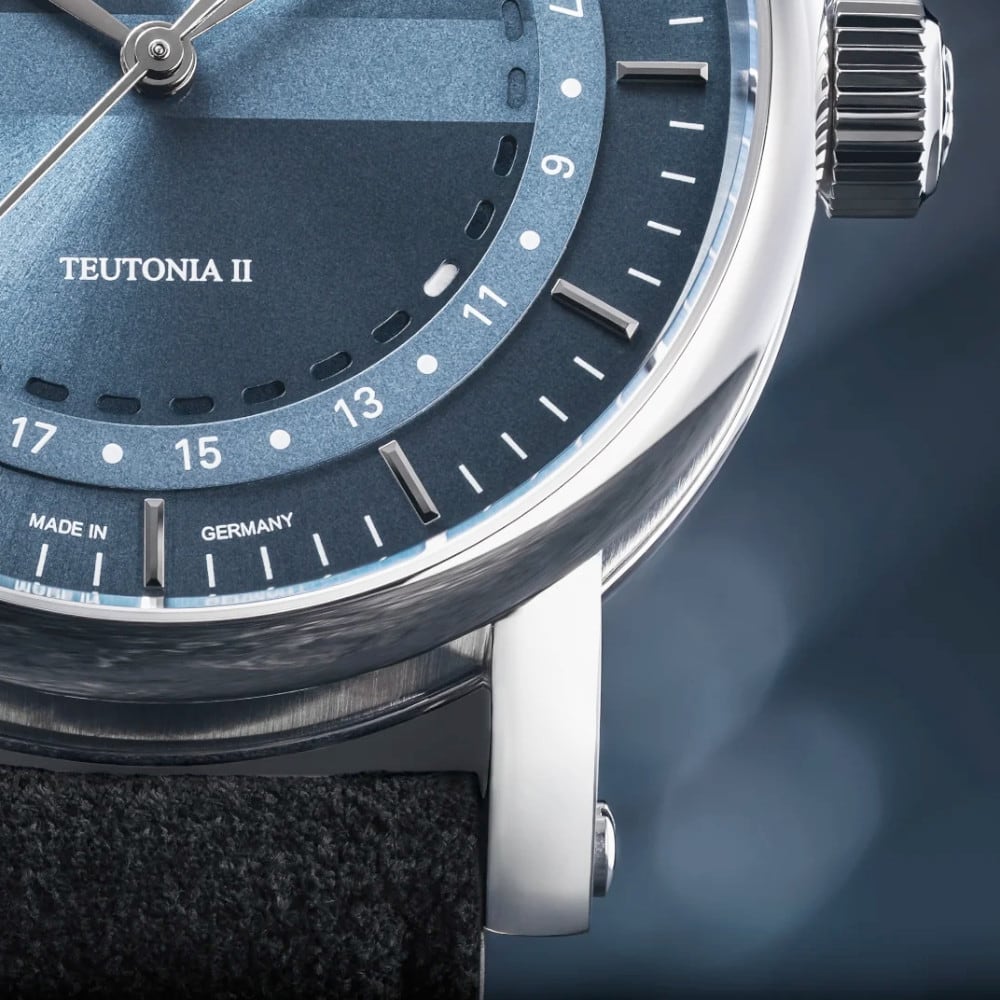 Mühle Glashütte Teutonia Ii Ring Date On Black Leather Strap