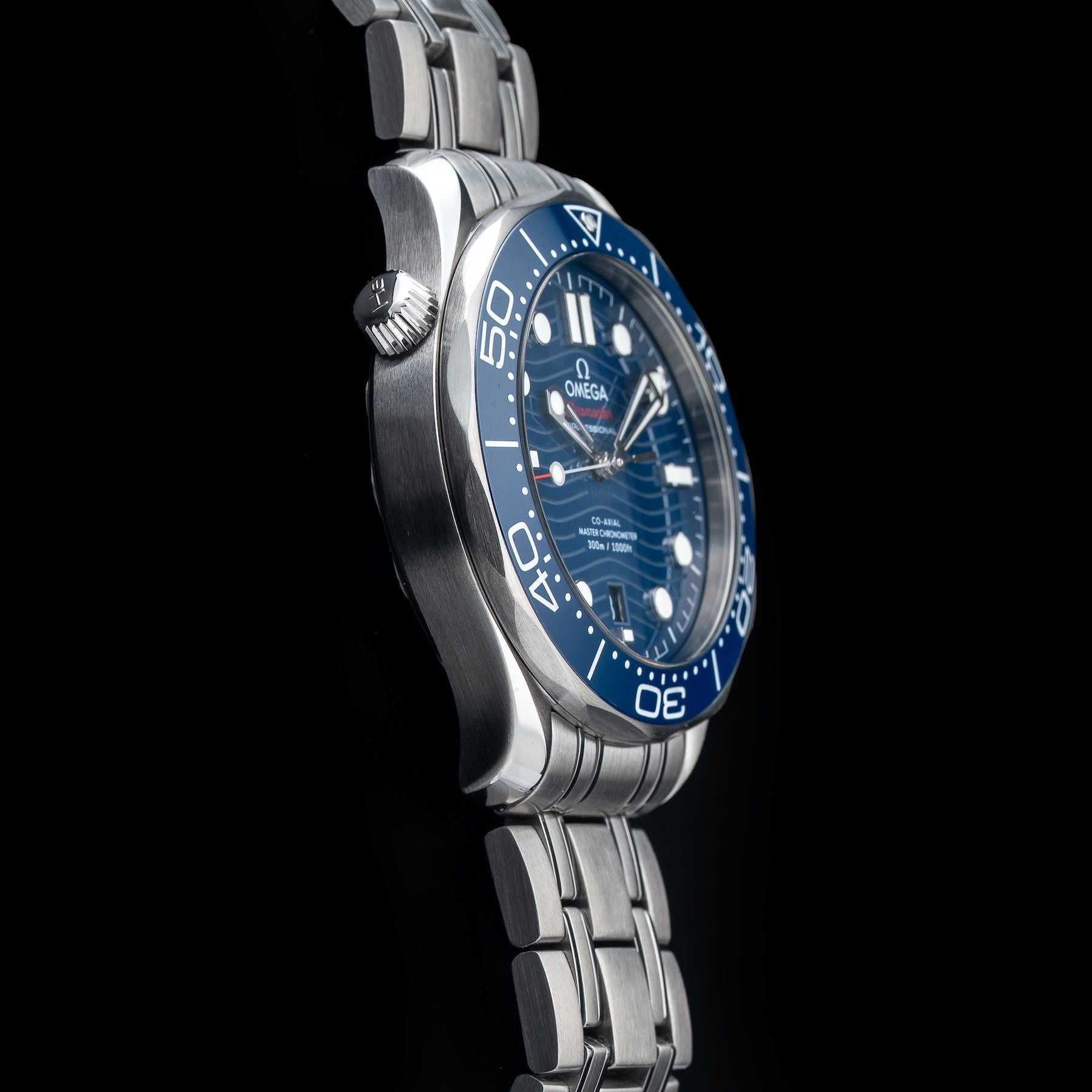 Omega 210.30.42.20.03.001 Seamaster Diver 300M Co-Axial Master Chronometer On Bracelet